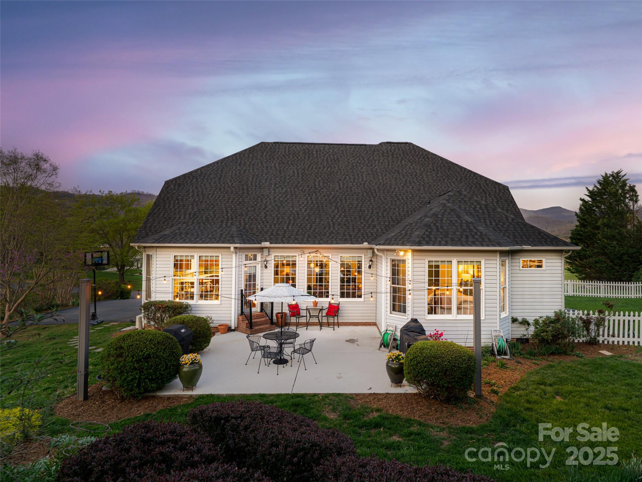 9 Meadow Glen Drive Property Photo 42