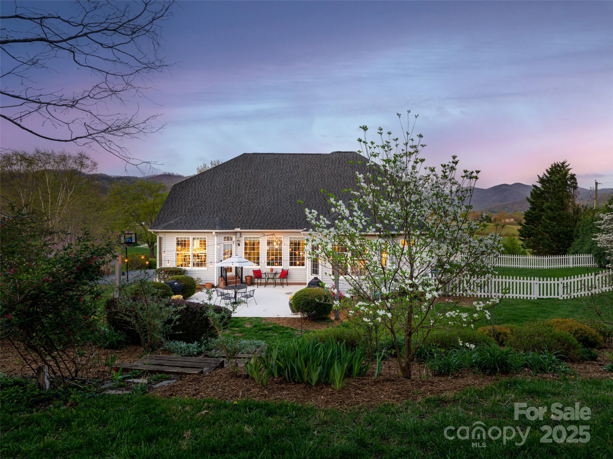 9 Meadow Glen Drive Property Photo 43