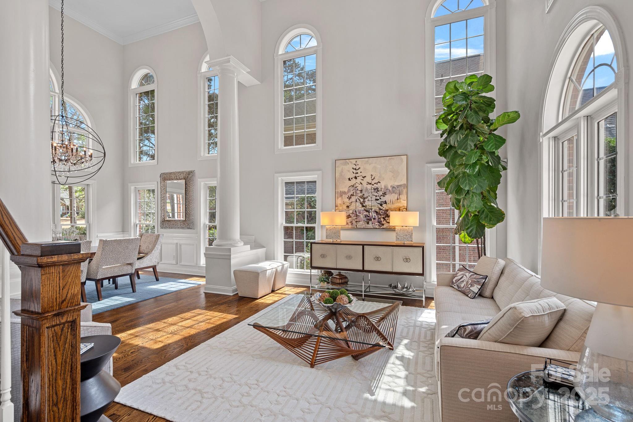 18418 Turnberry Court Property Photo 1