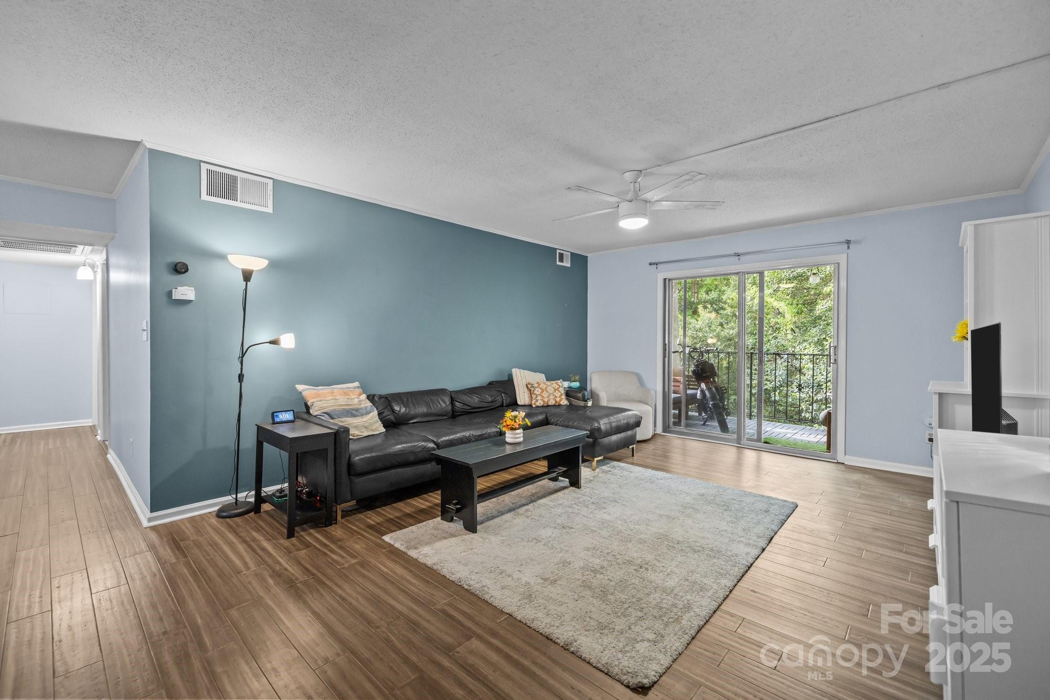 4754 Hedgemore Drive #o Property Photo