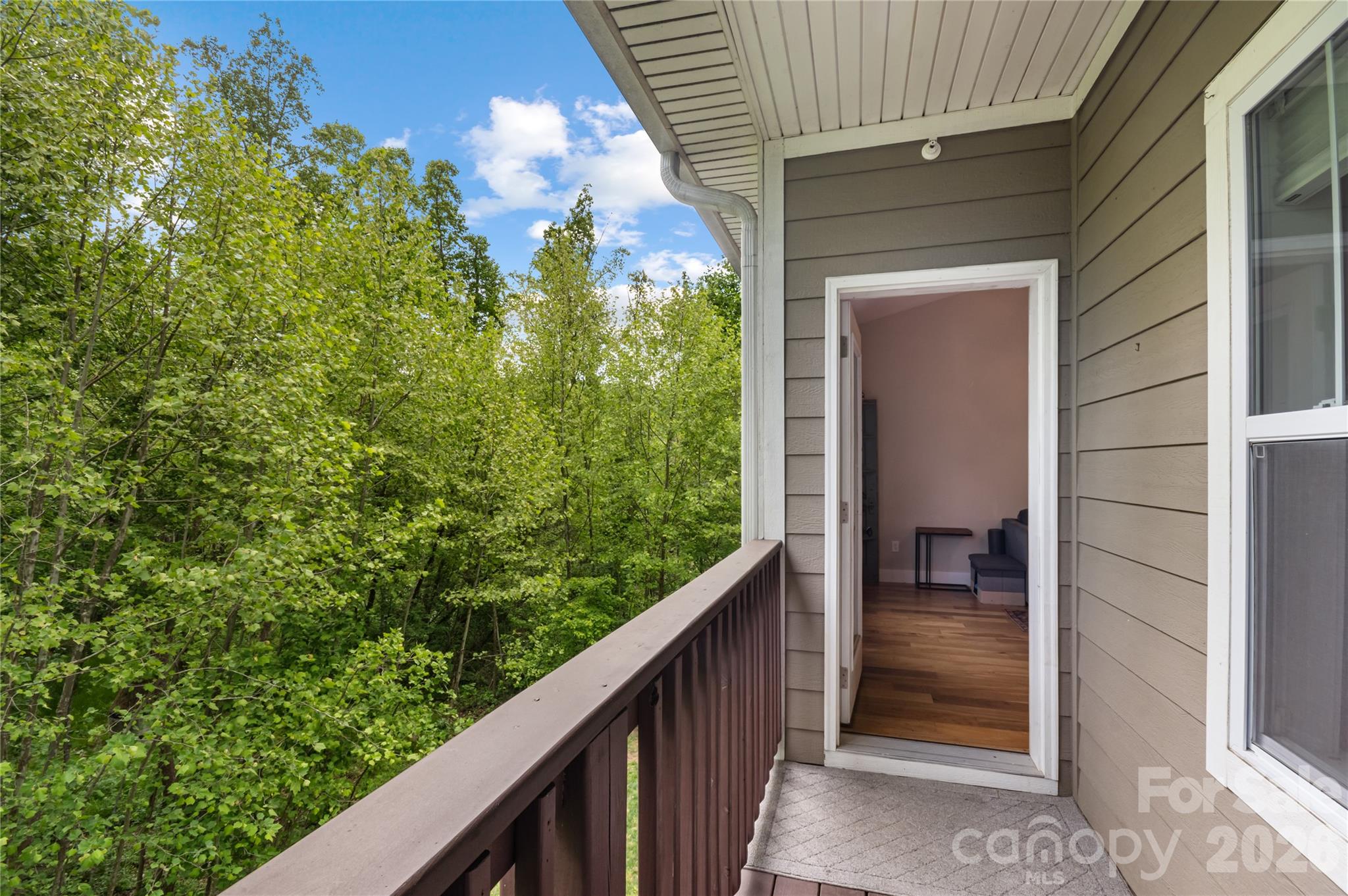 124 Foxden Drive 303 Property Photo 17