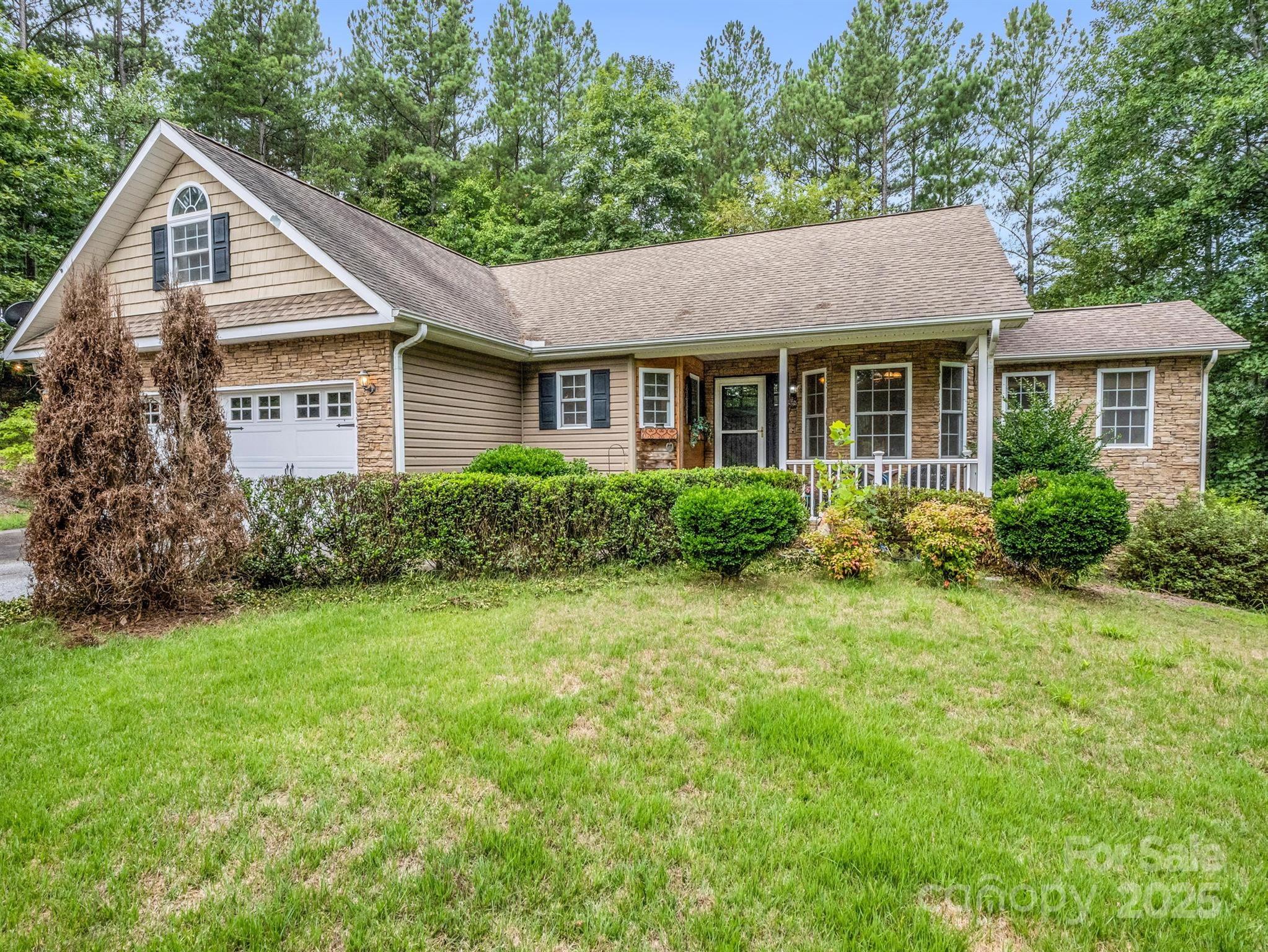 940 Hugh Champion Road Property Photo