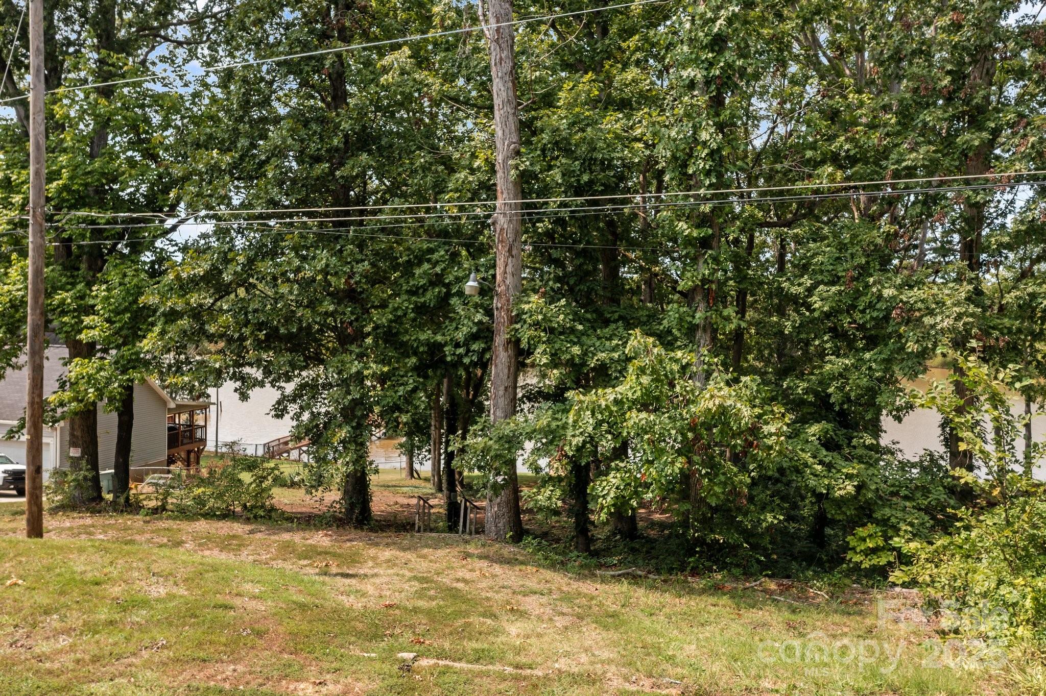1346 Riverview Boulevard Property Photo 7