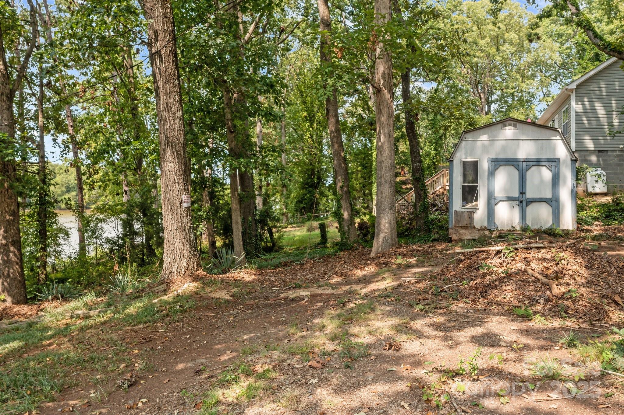 1346 Riverview Boulevard Property Photo 10