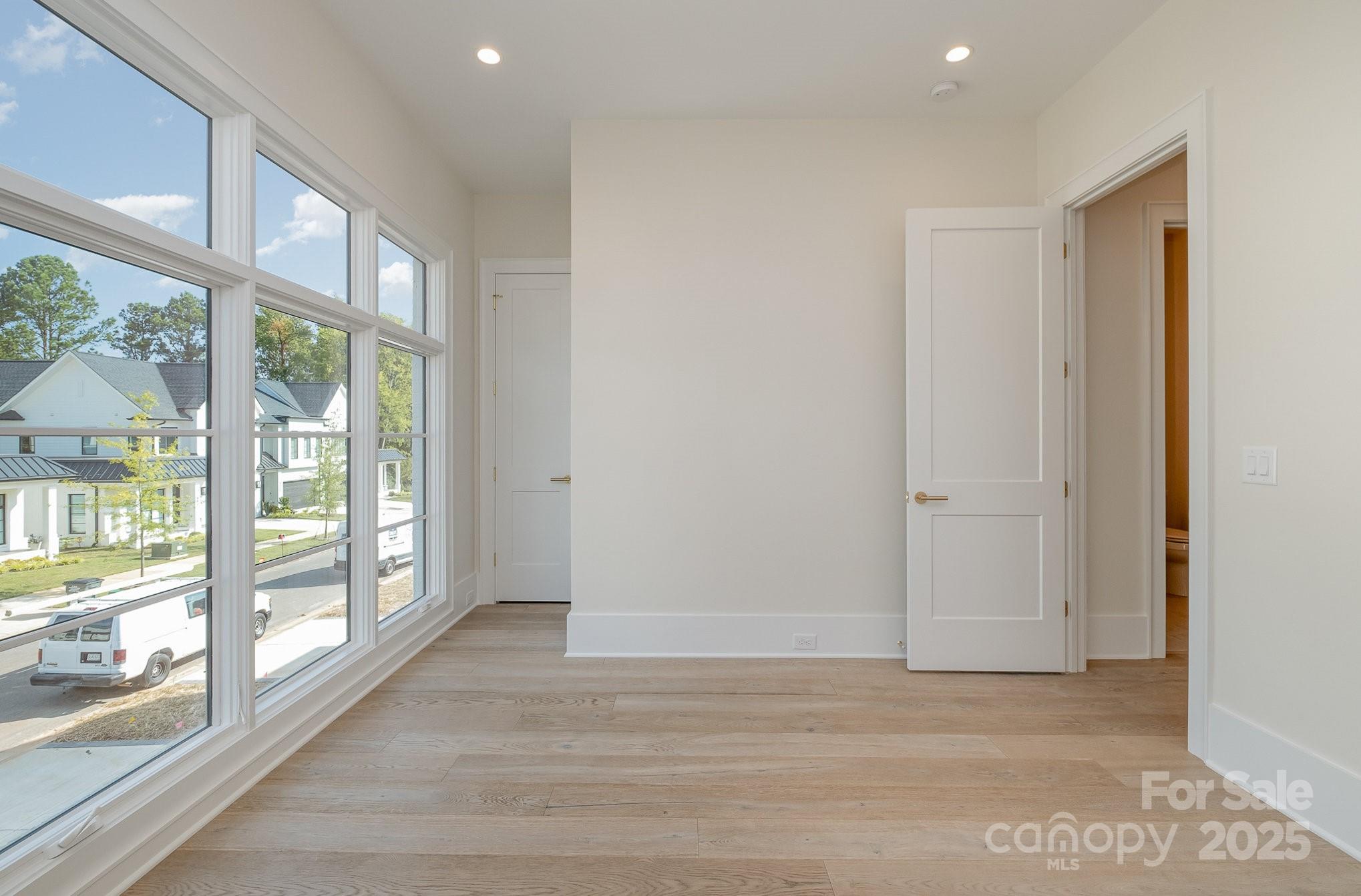 2926 Sharon View Road A Property Photo 36