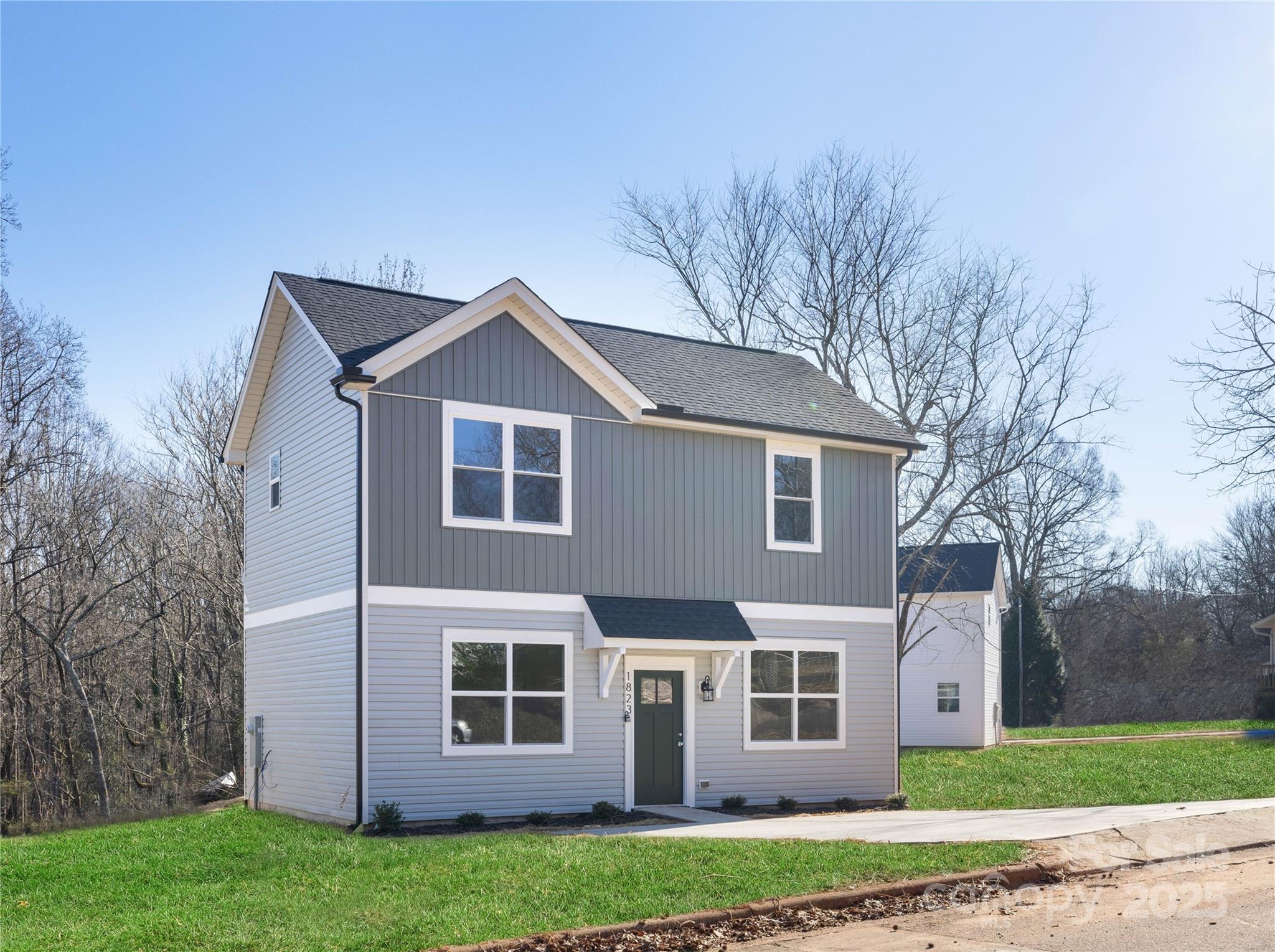 103 Webb Street Property Photo