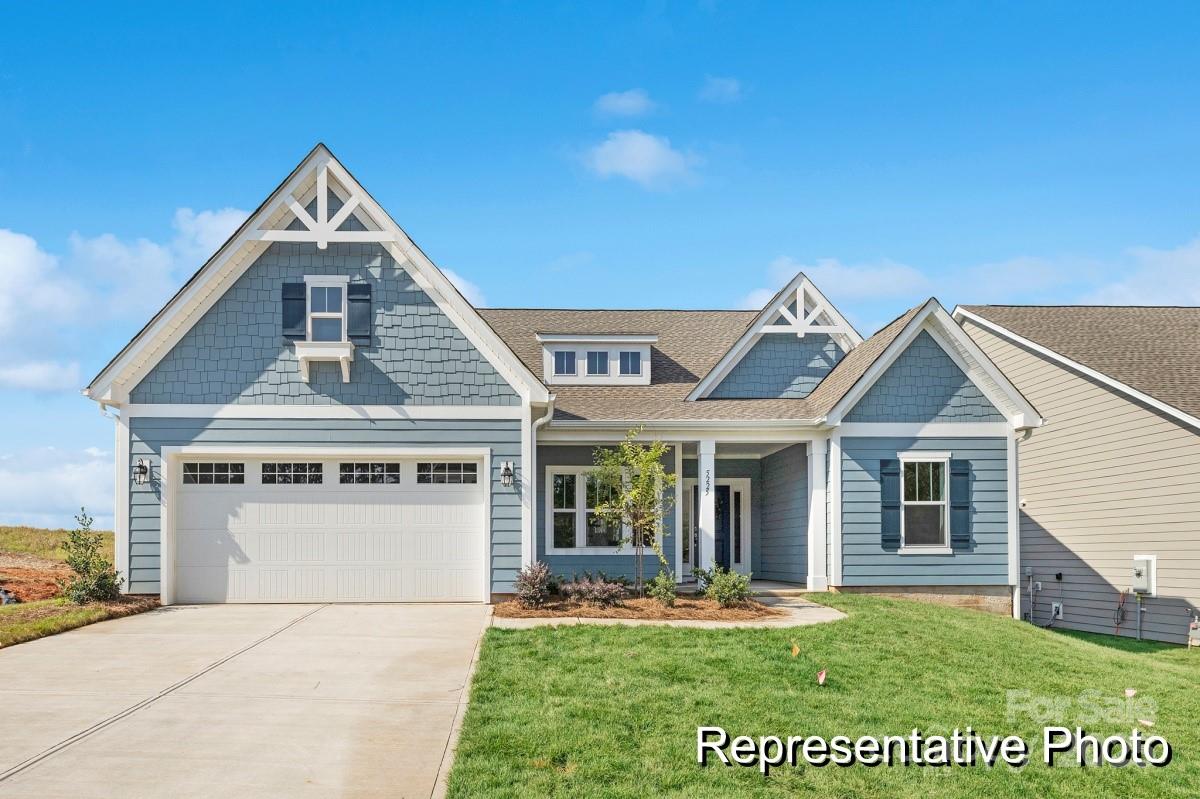 1303 Links Crossing Drive 219 Property Photo 1