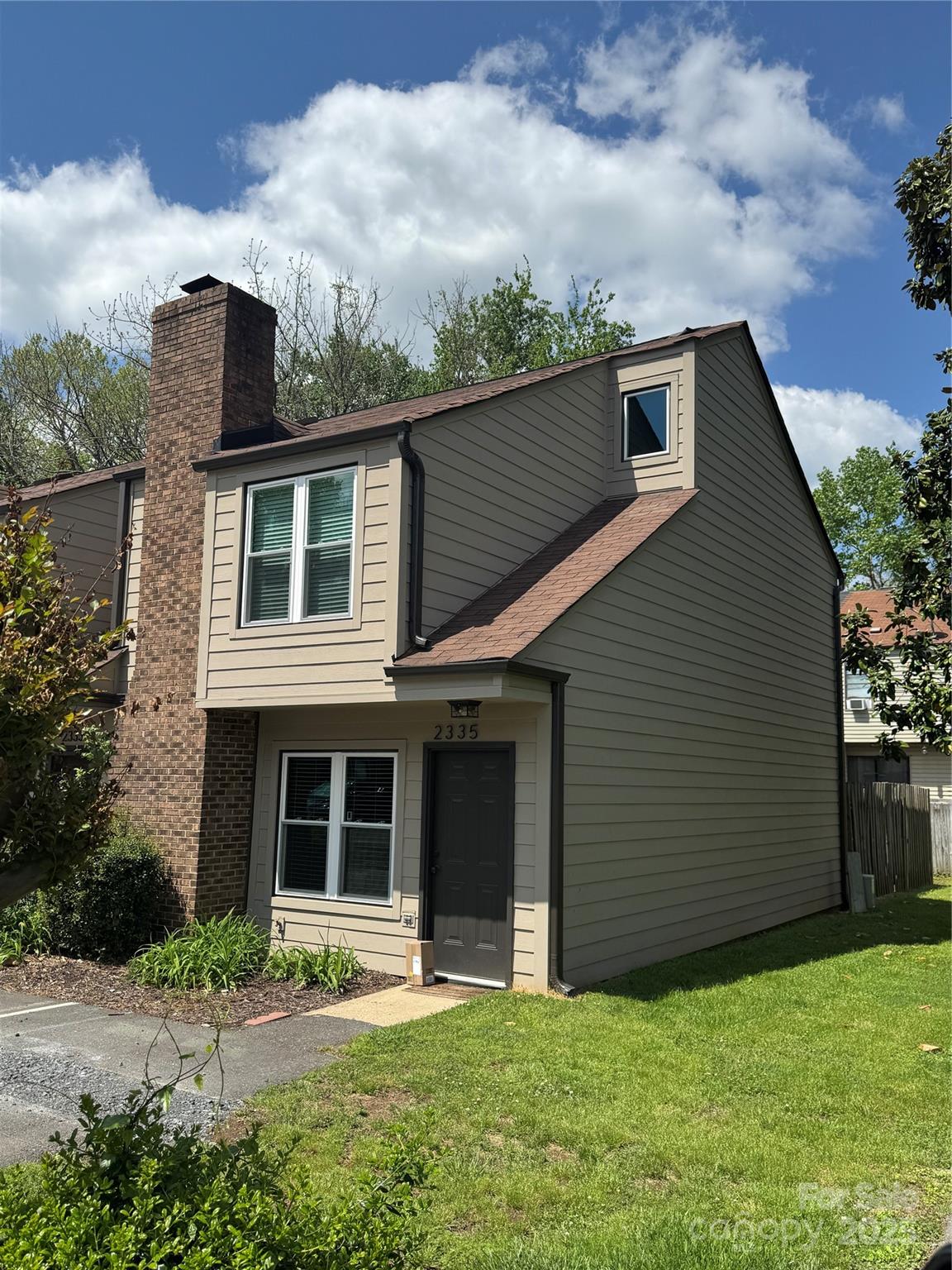 2335 Brookview Court Property Photo