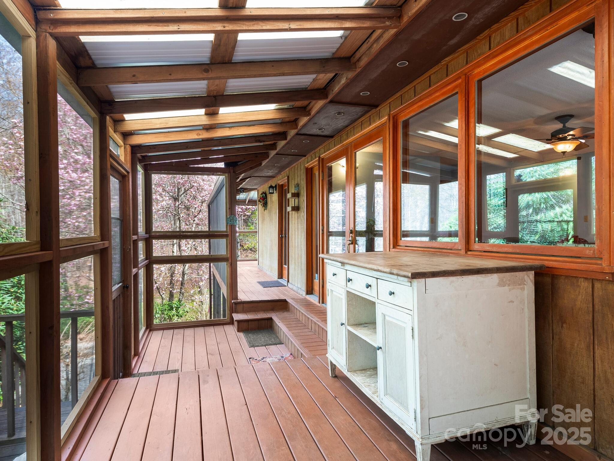 70 Fox Run Property Photo 19