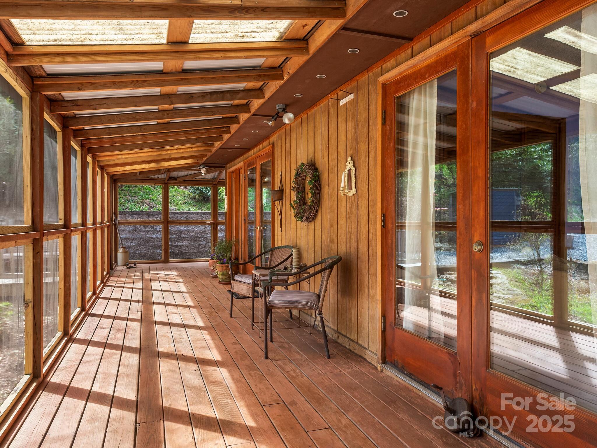 70 Fox Run Property Photo 21