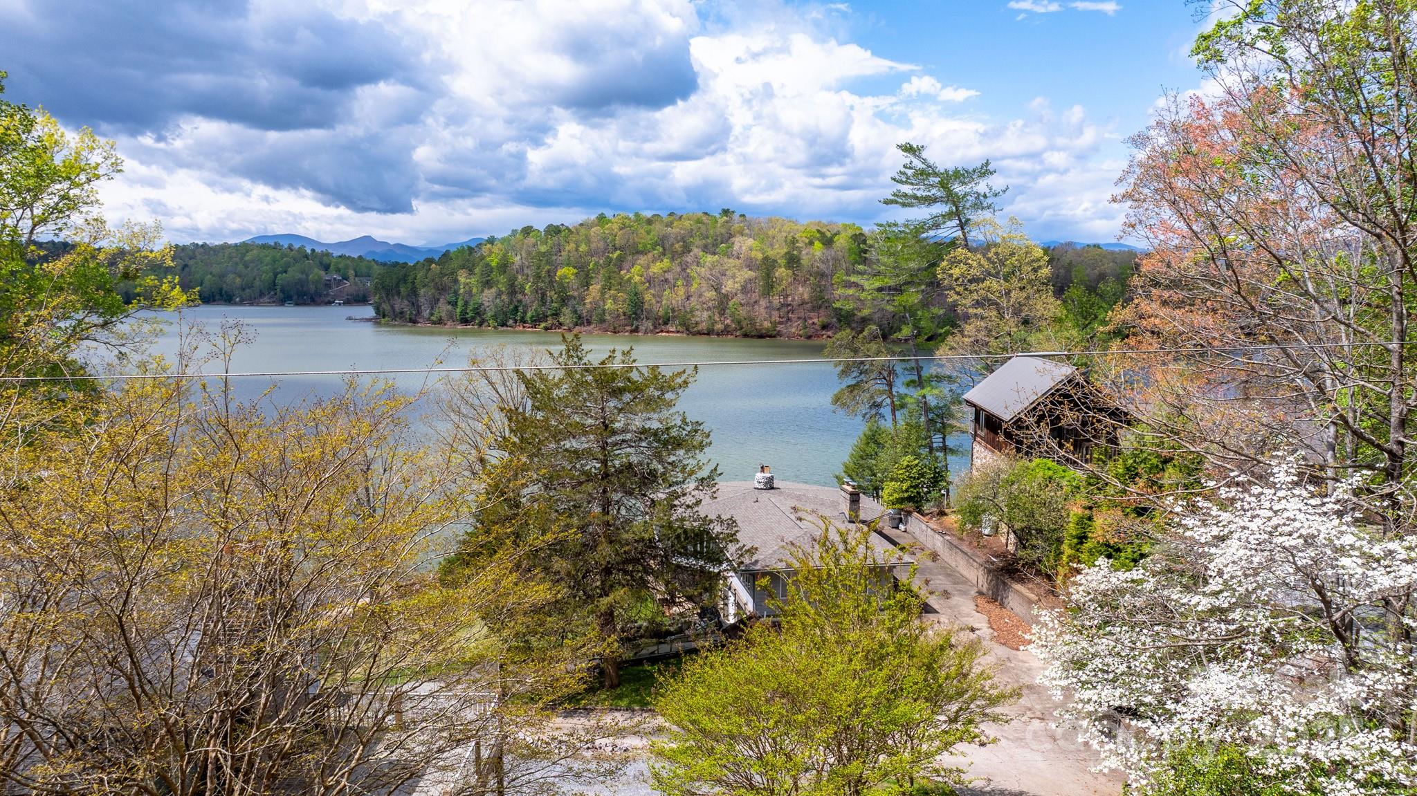 0 Memory Lane 12 Property Photo 3