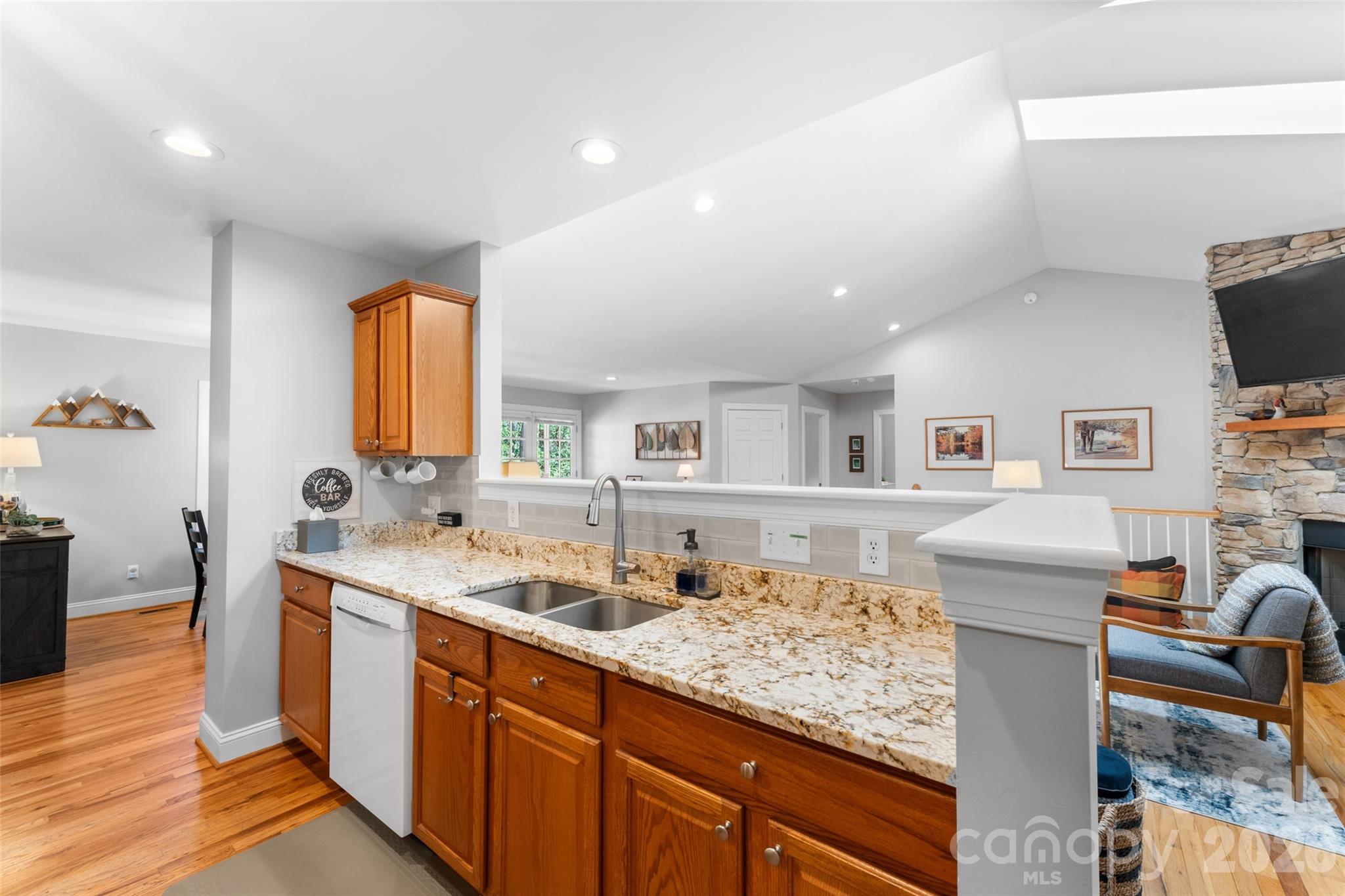 226 Ogana Court Property Photo 8