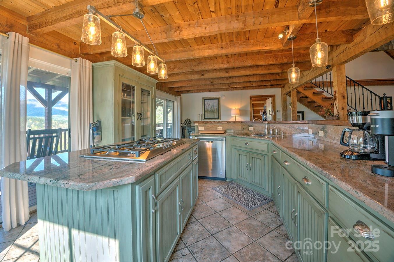 723 N Highland Road Property Photo 6