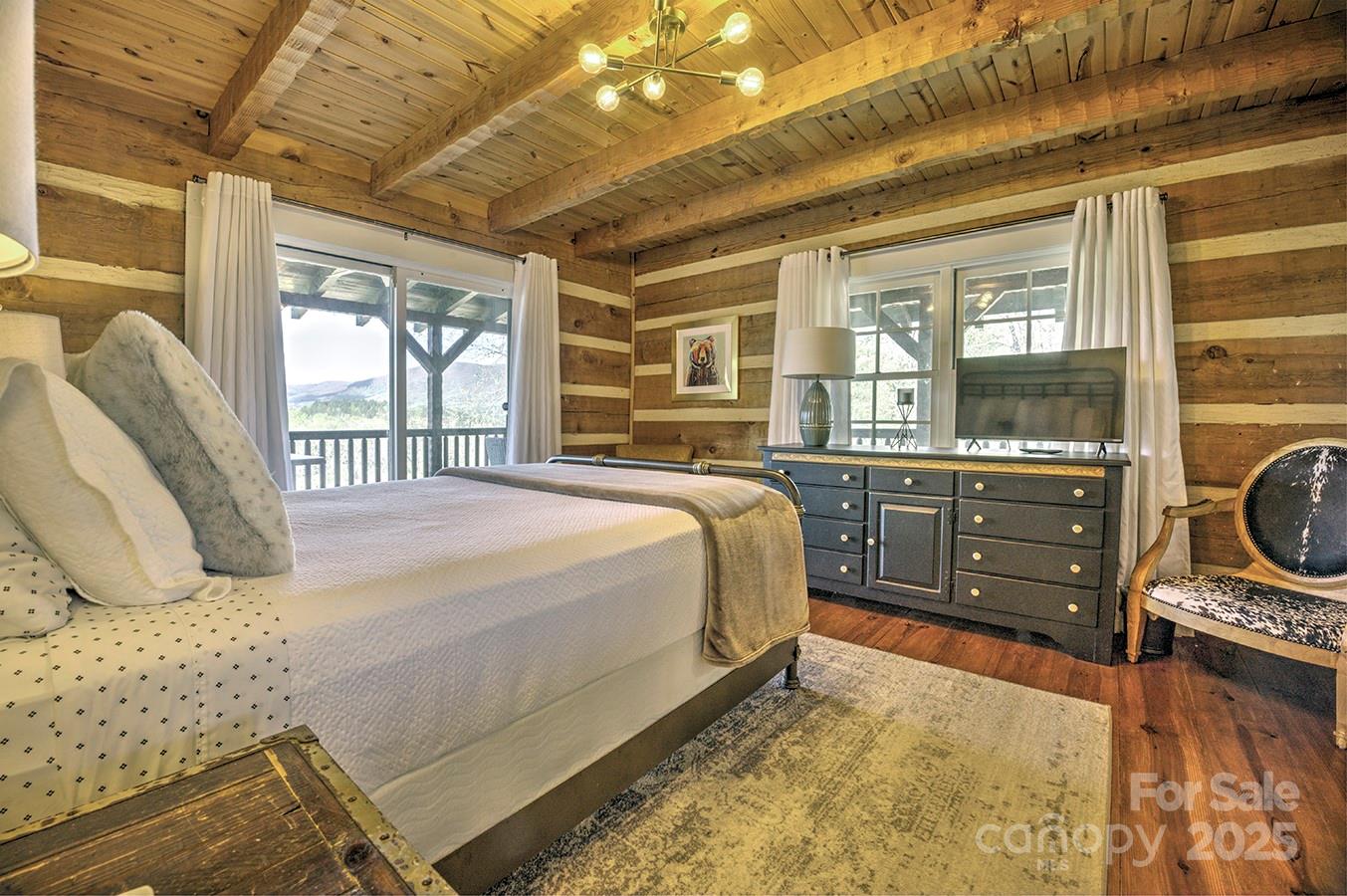 723 N Highland Road Property Photo 8