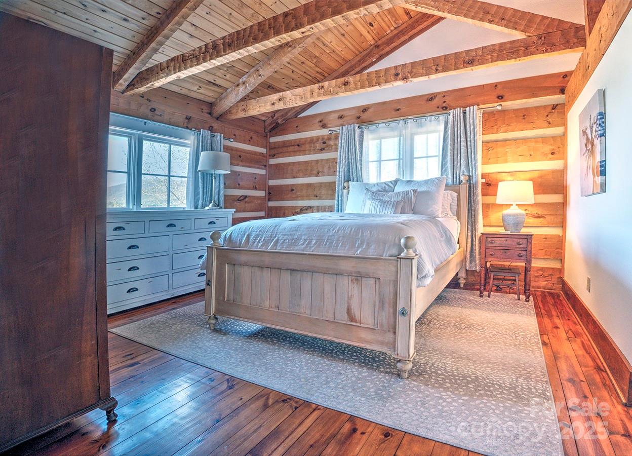 723 N Highland Road Property Photo 14