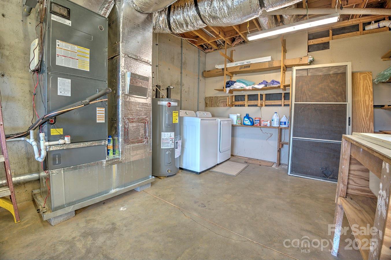 723 N Highland Road Property Photo 17