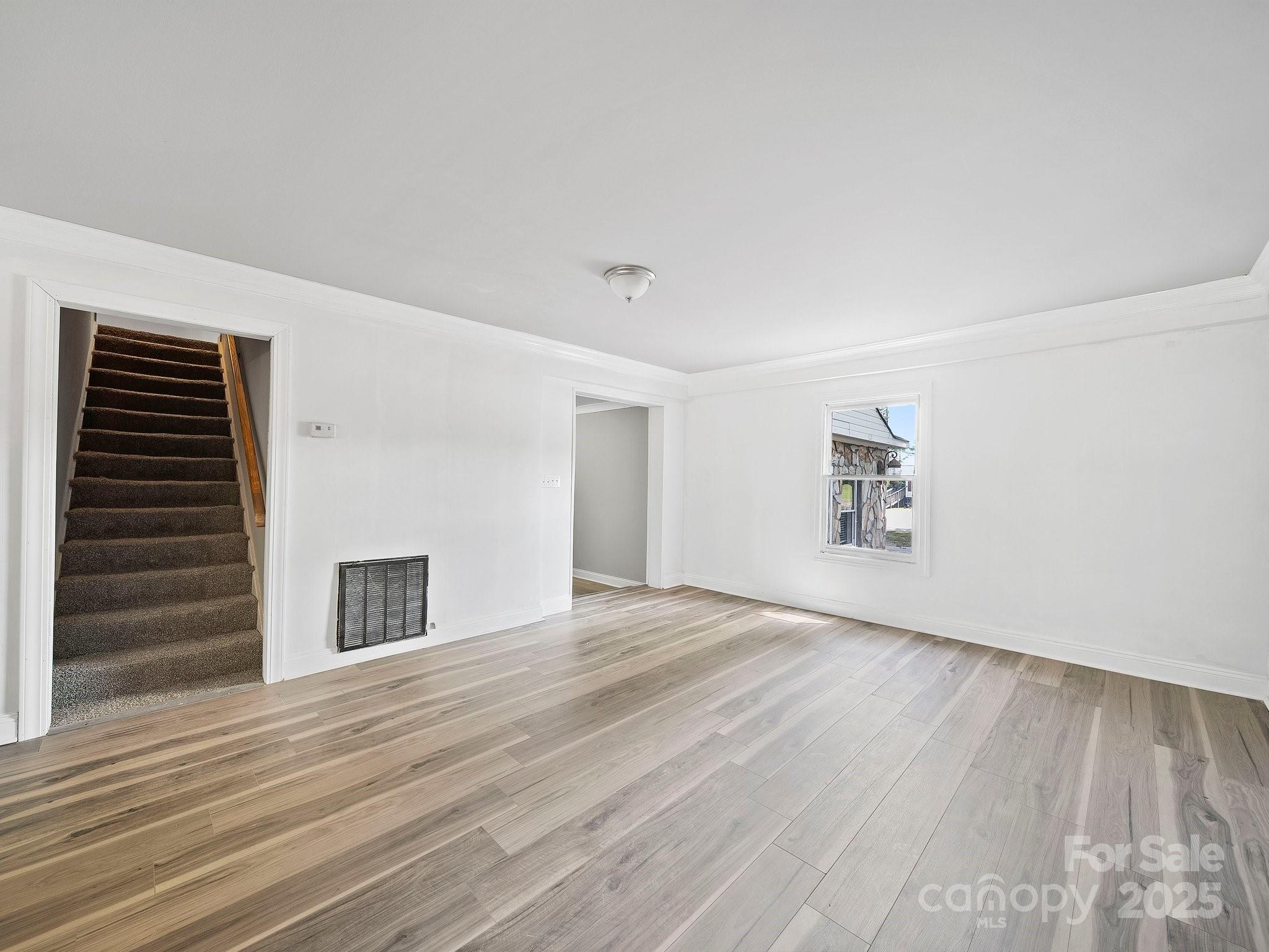 308 E Miller Street 1 Property Photo 22