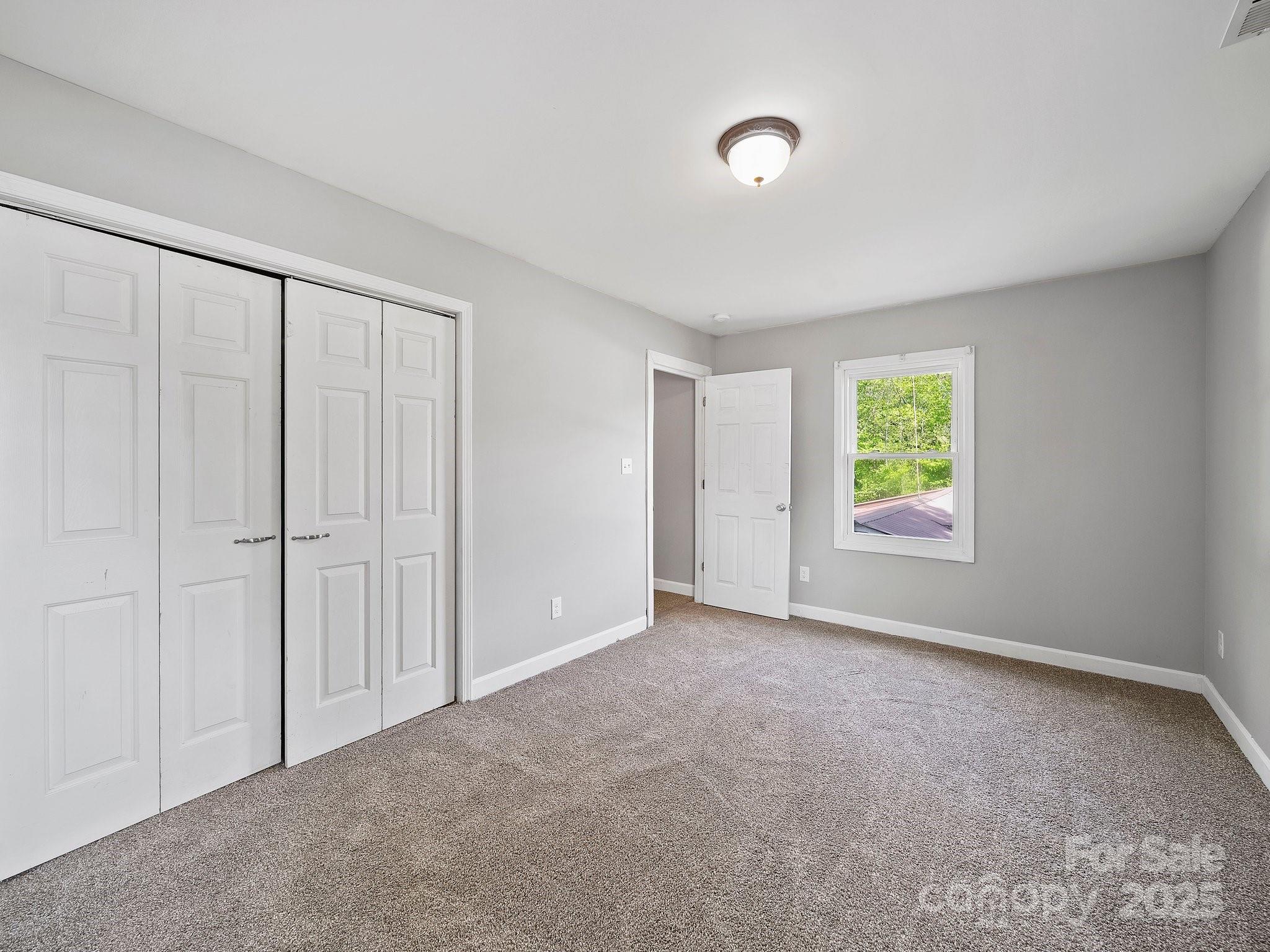 308 E Miller Street 1 Property Photo 33