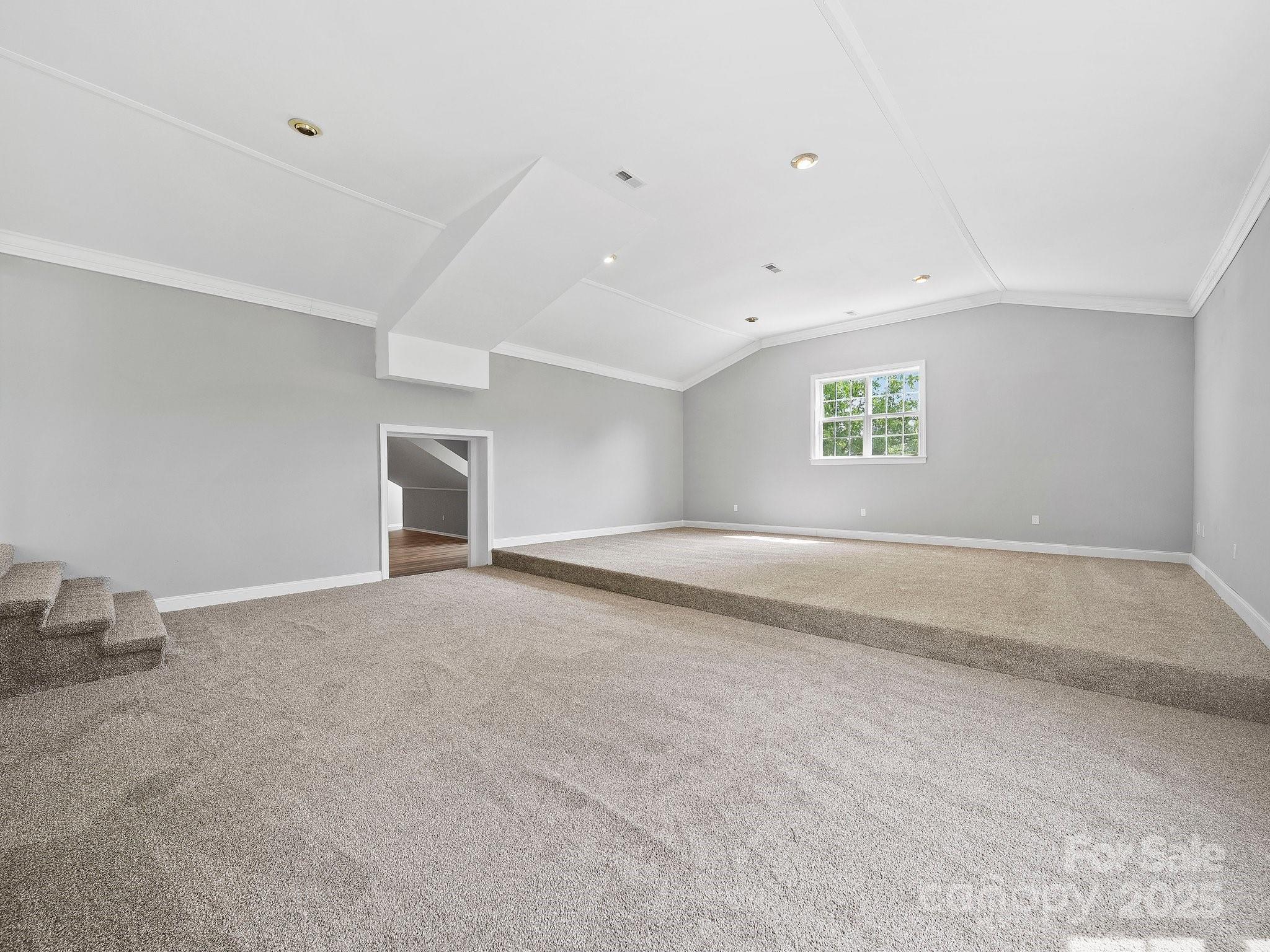 308 E Miller Street 1 Property Photo 35