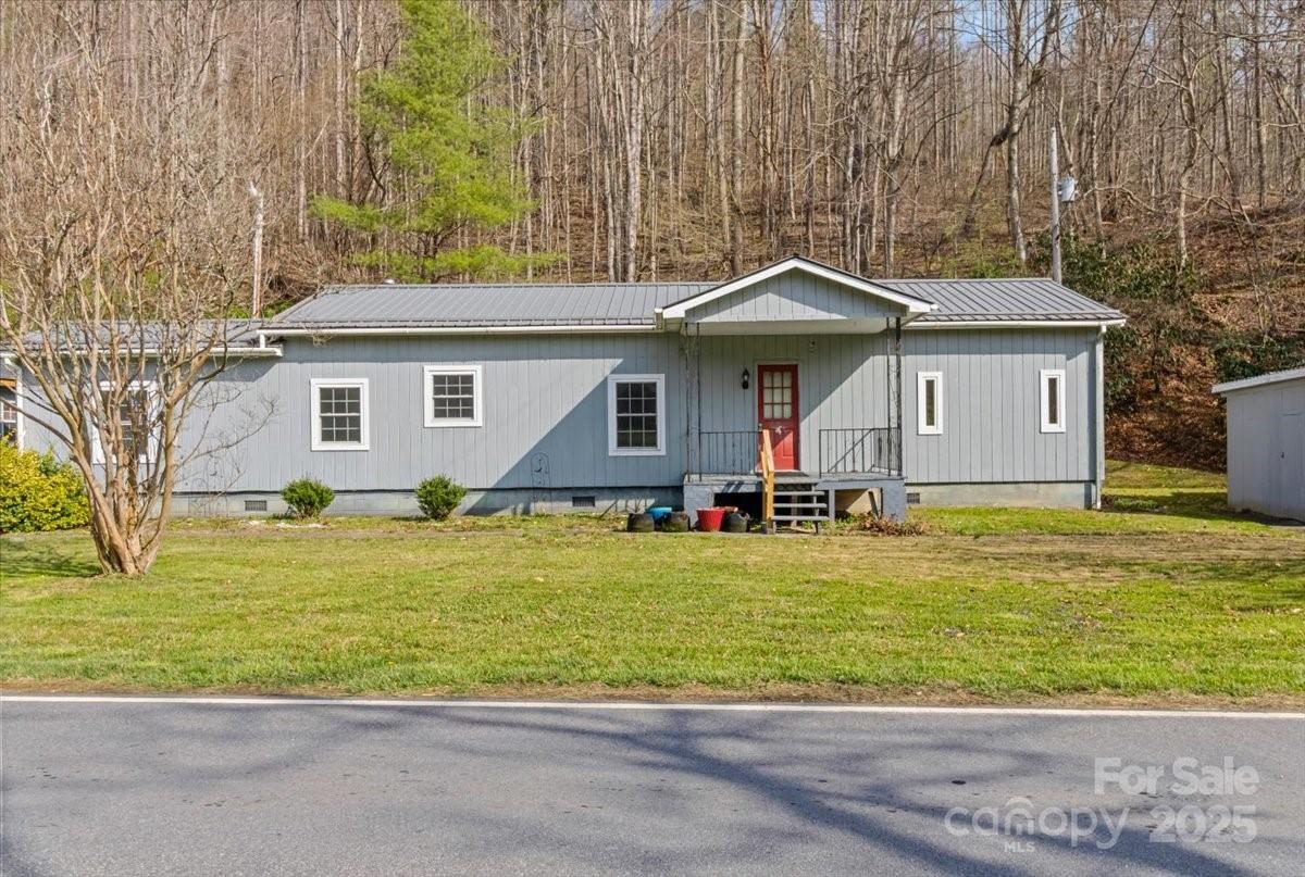 3722/3724 Walnut Creek Road Property Photo 4