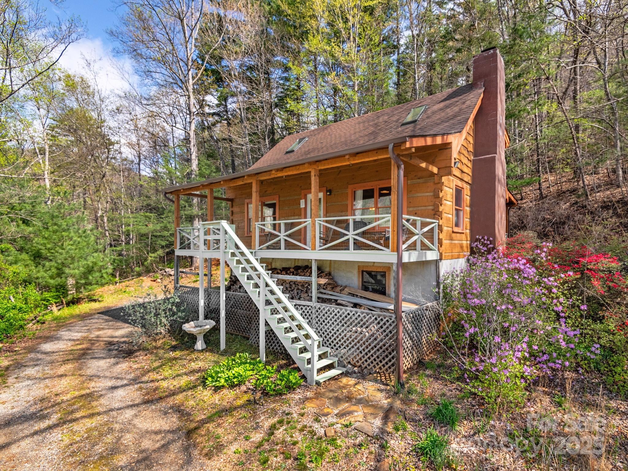 25 Frontier Court Property Photo