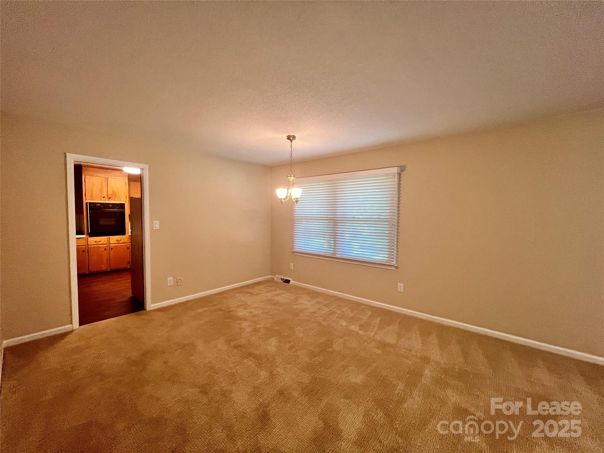 294 Spicewood Circle Property Photo 7