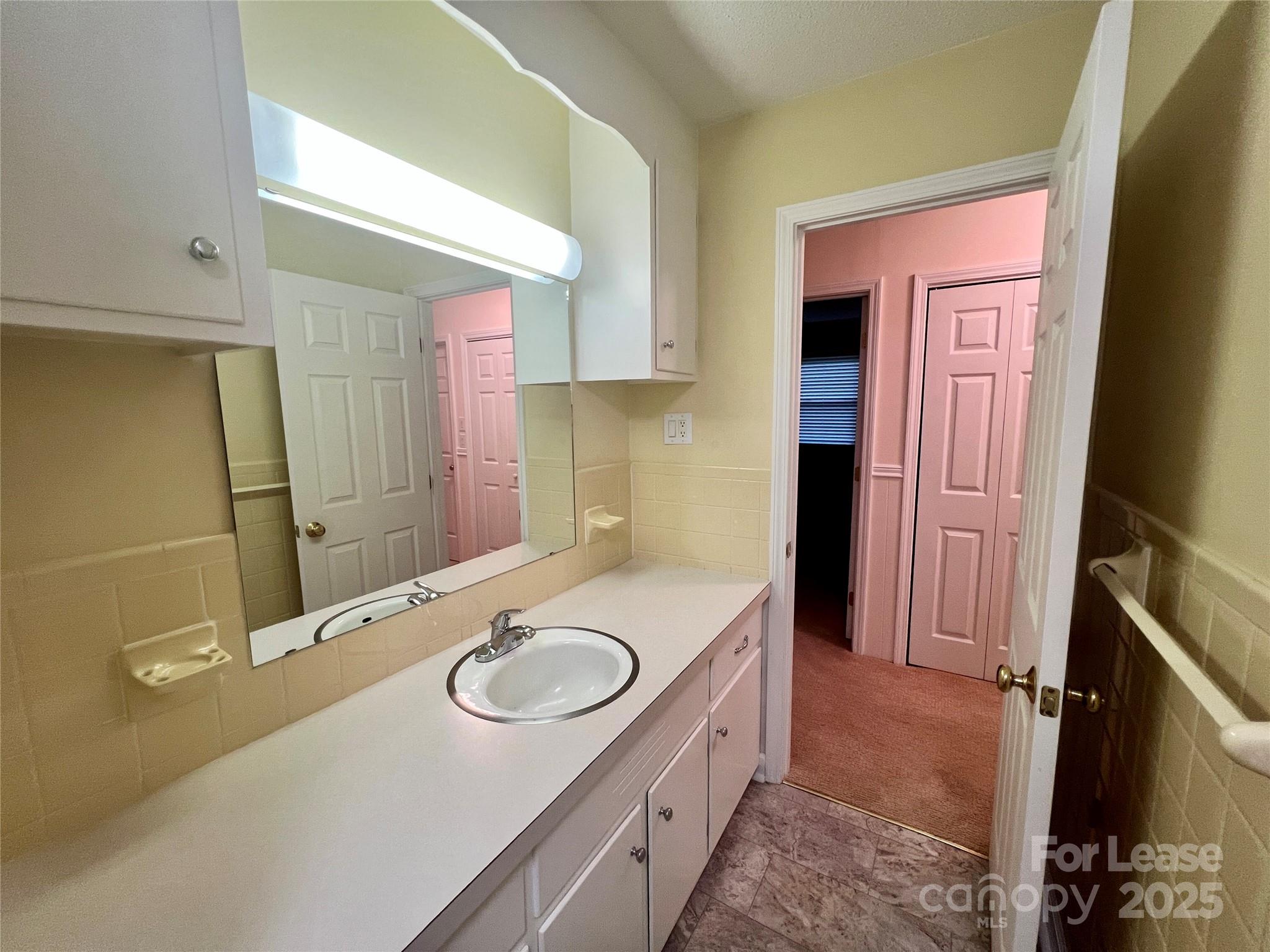 294 Spicewood Circle Property Photo 16