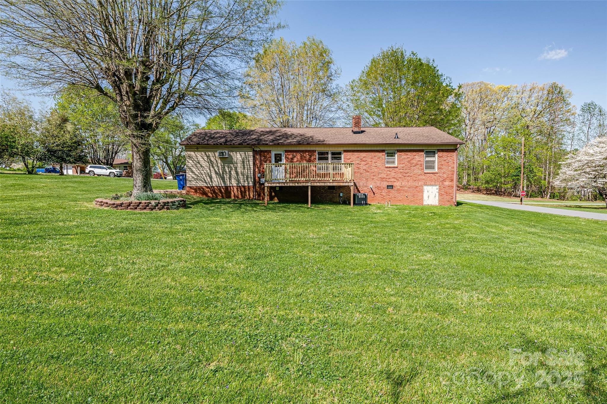 501 8th Avenue Property Photo