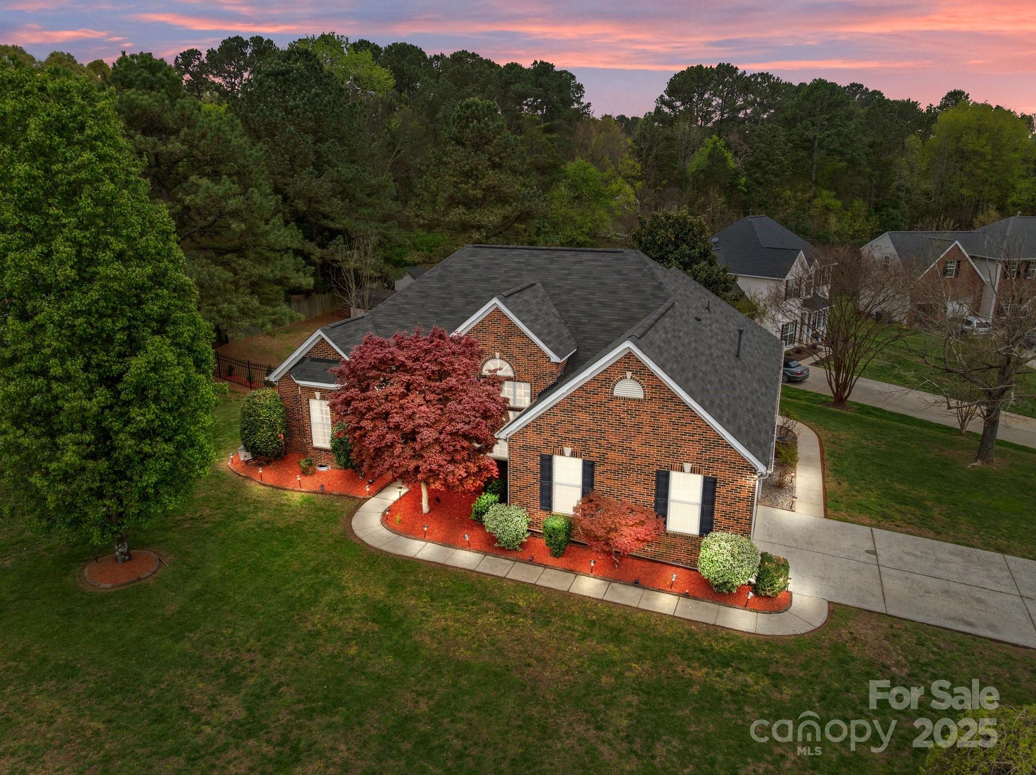5629 Berry Ridge Drive Property Photo
