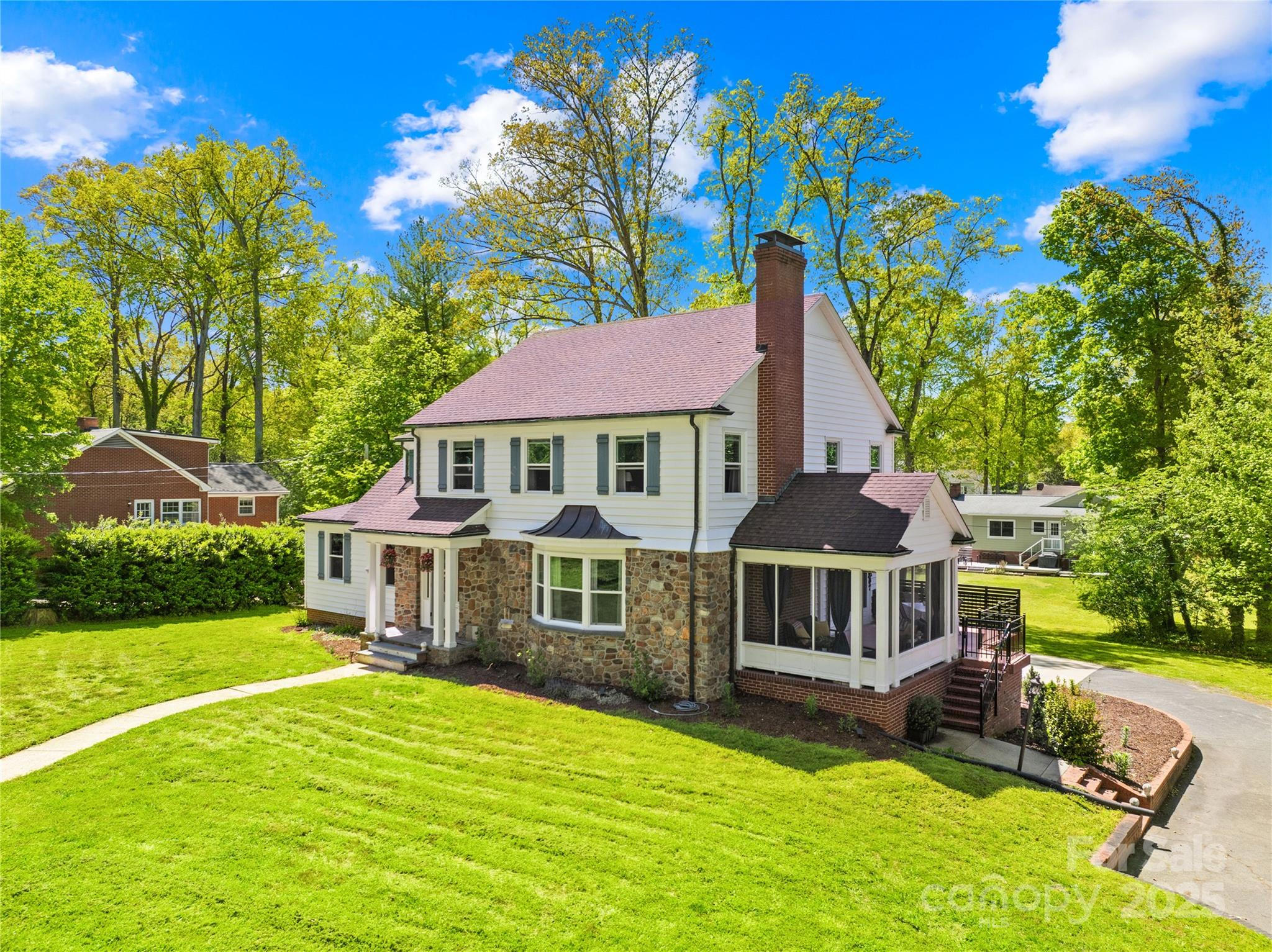 621 N 9th Street Property Photo