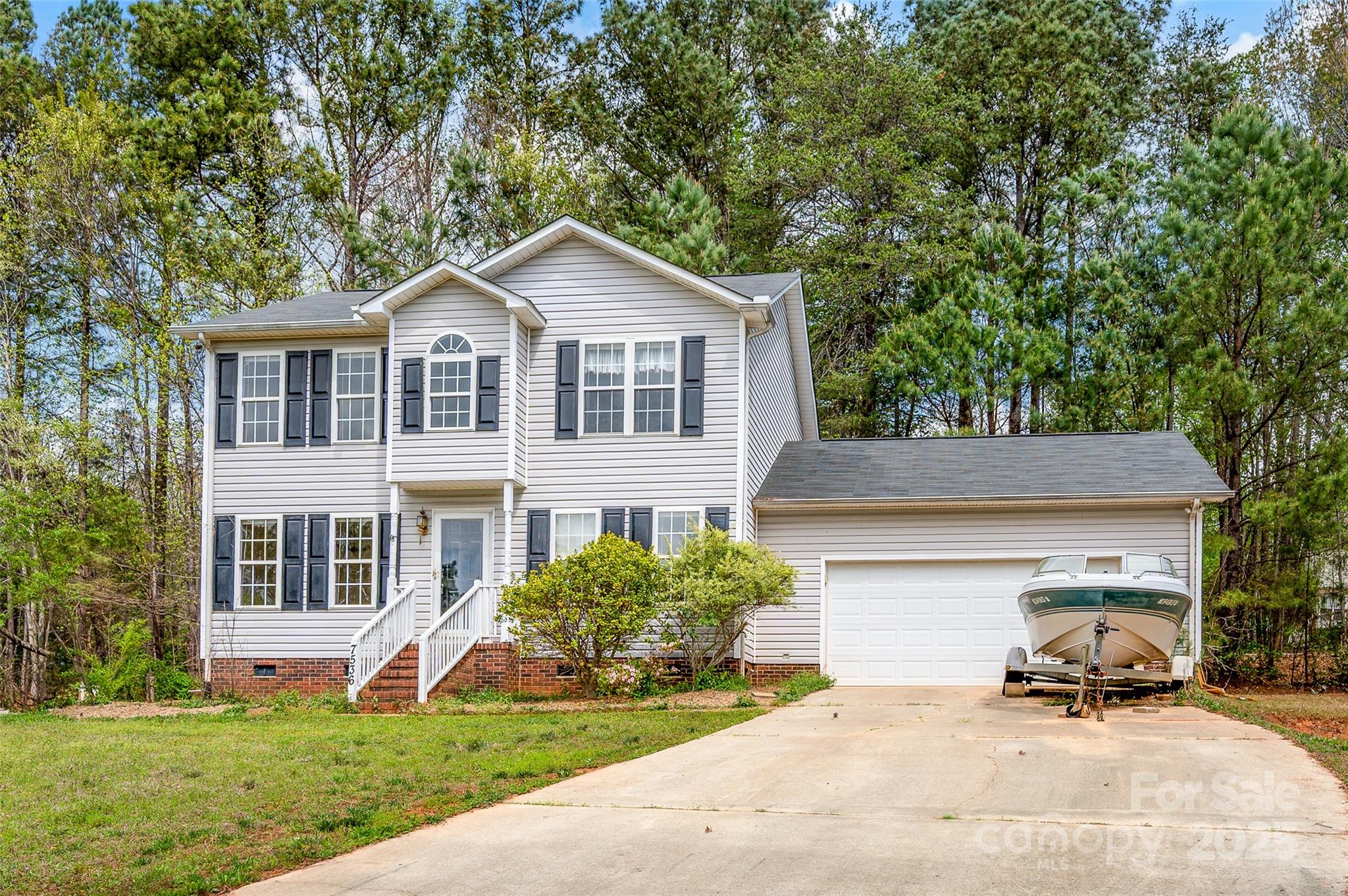 Anchors Landing Real Estate Listings Main Image