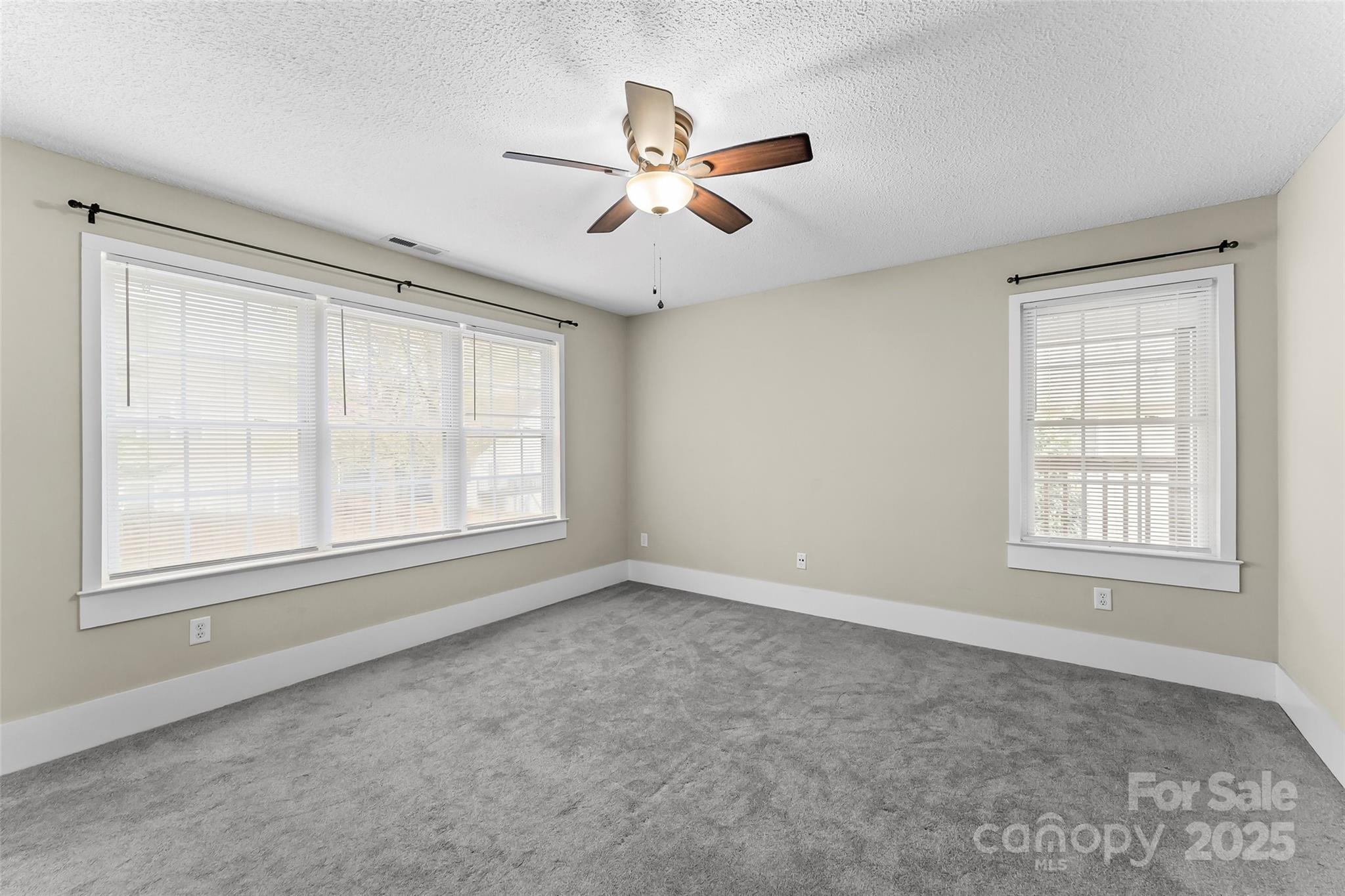 95 Wildwood Forest Lane Property Photo 9