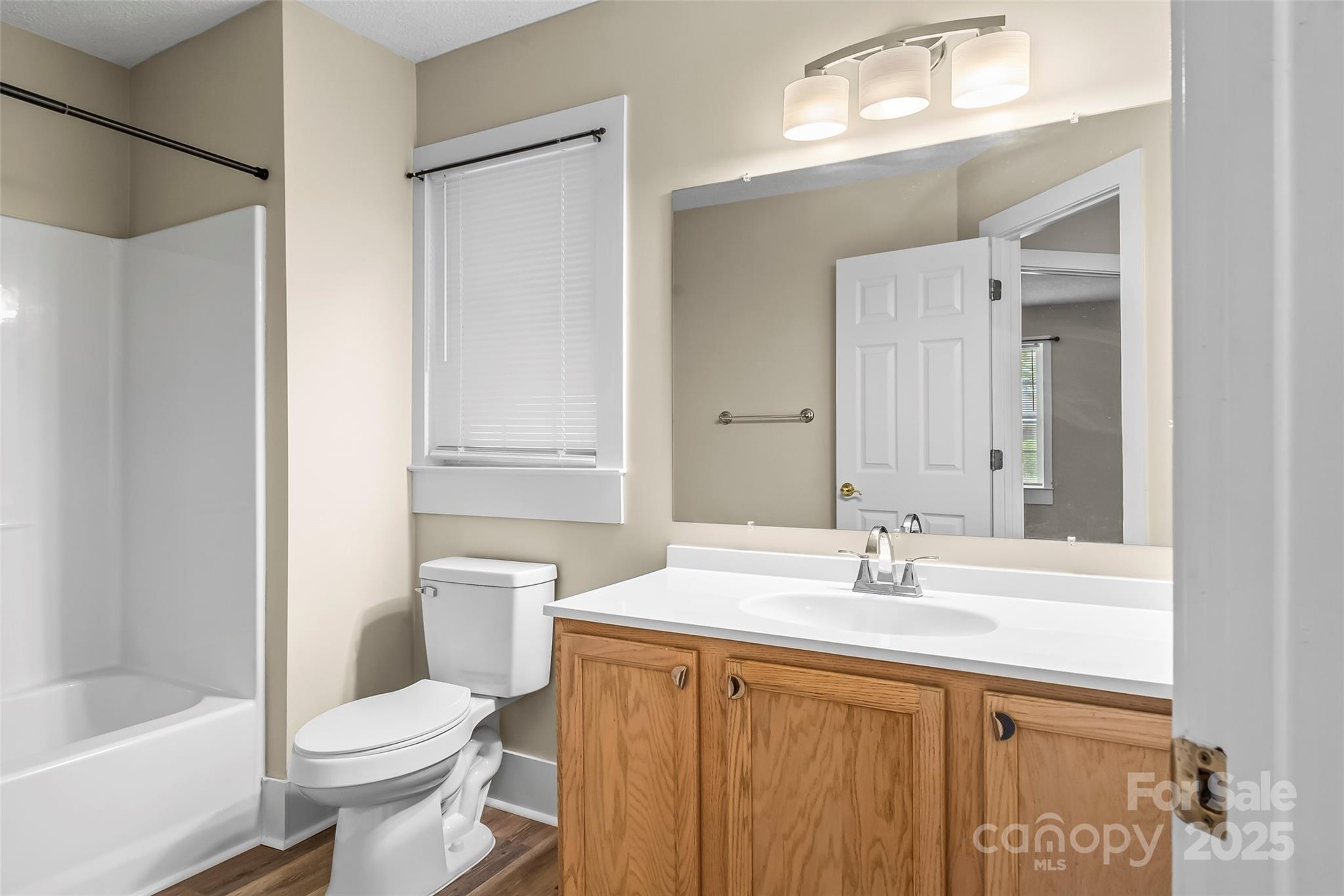 95 Wildwood Forest Lane Property Photo 12