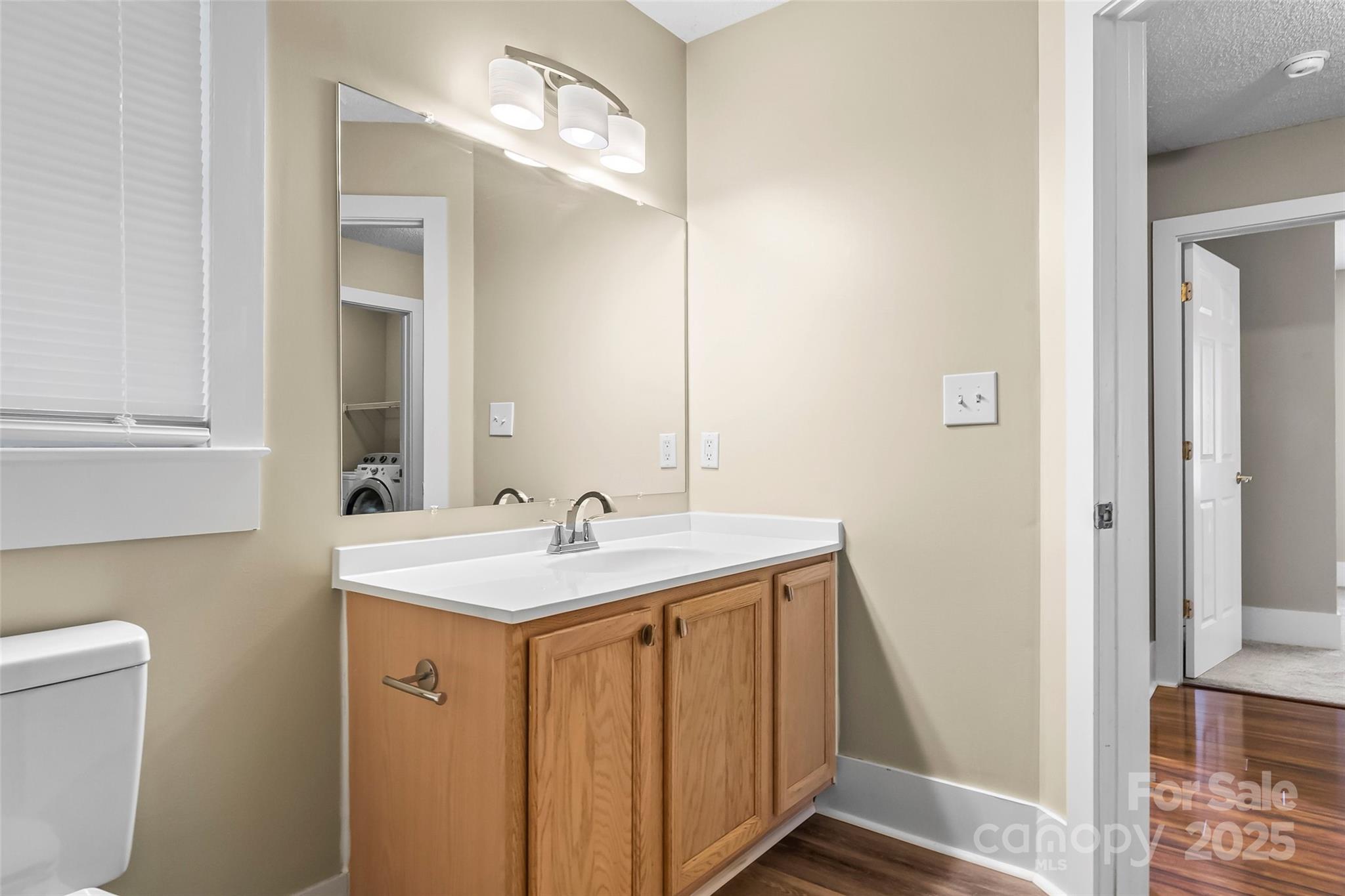 95 Wildwood Forest Lane Property Photo 13