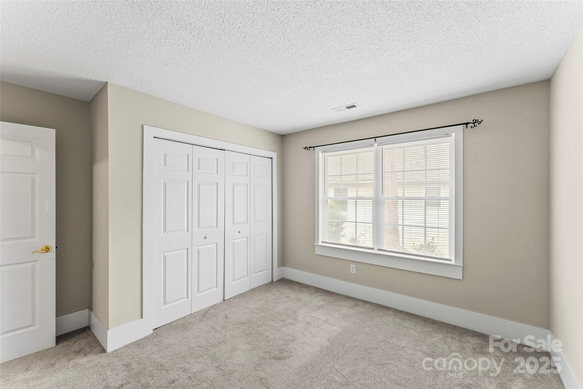 95 Wildwood Forest Lane Property Photo 15