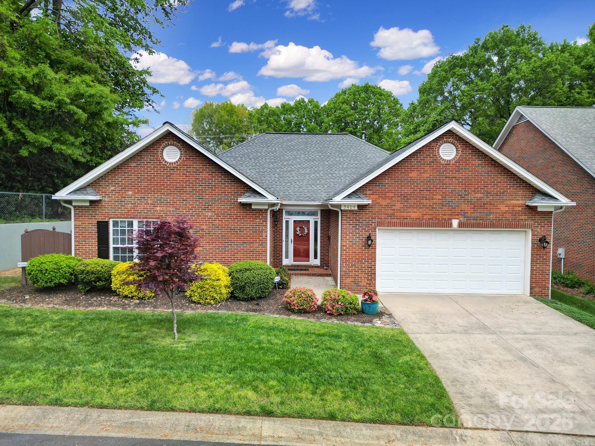 5404 Dunedin Lane Property Photo