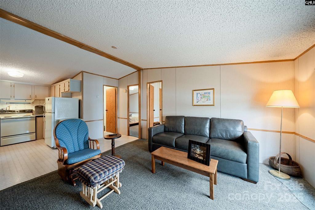 2342 Beaver Creek Road Property Photo 6