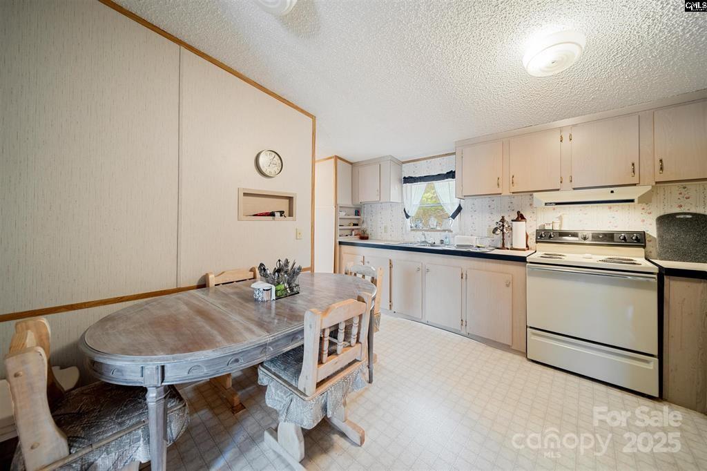 2342 Beaver Creek Road Property Photo 13