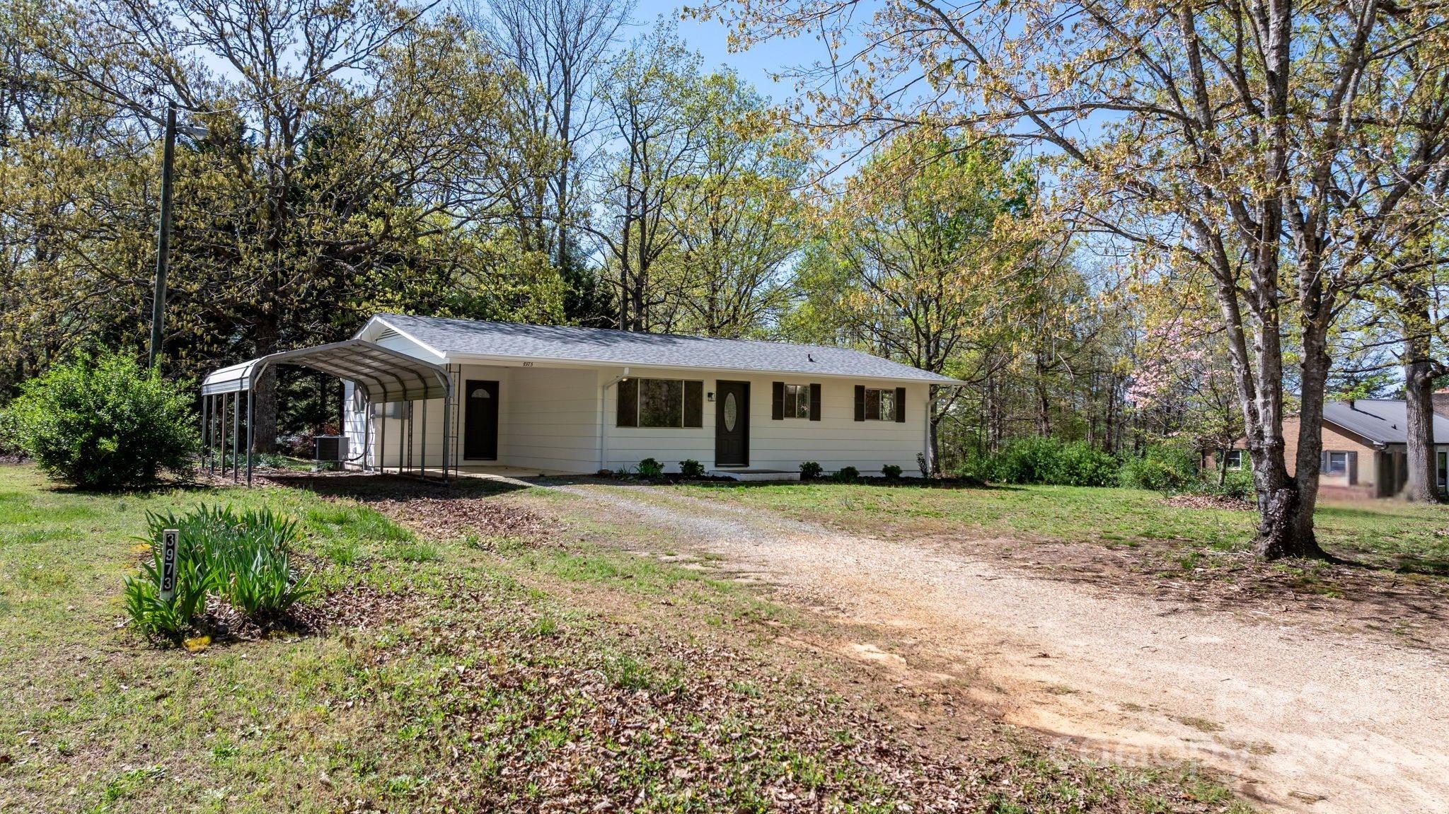 3973 Greenwood Drive Property Photo