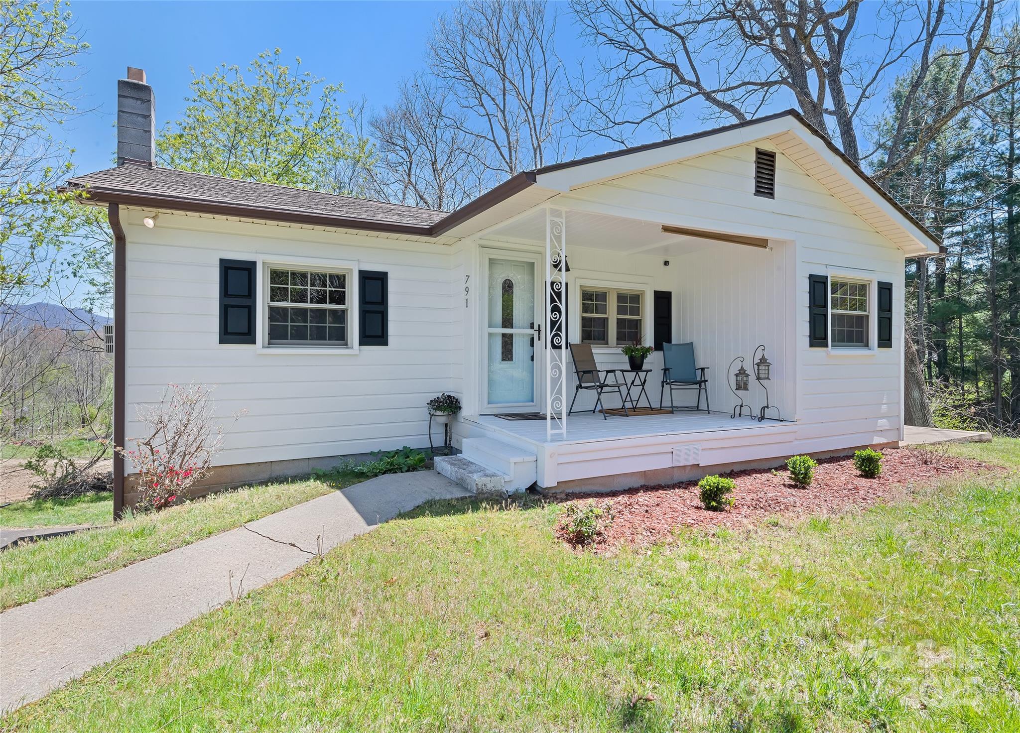 791 Edwards Cove Road Property Photo
