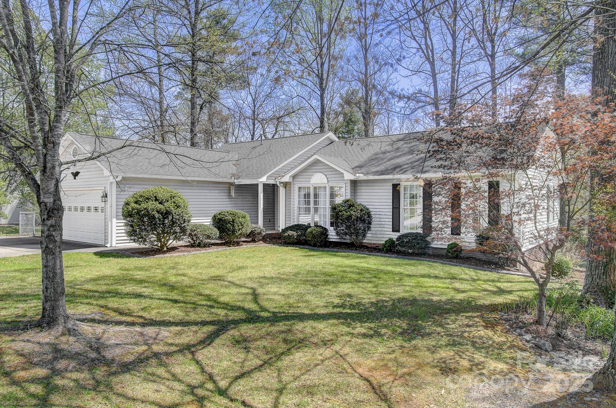 504 Windsor Forest Court Property Photo
