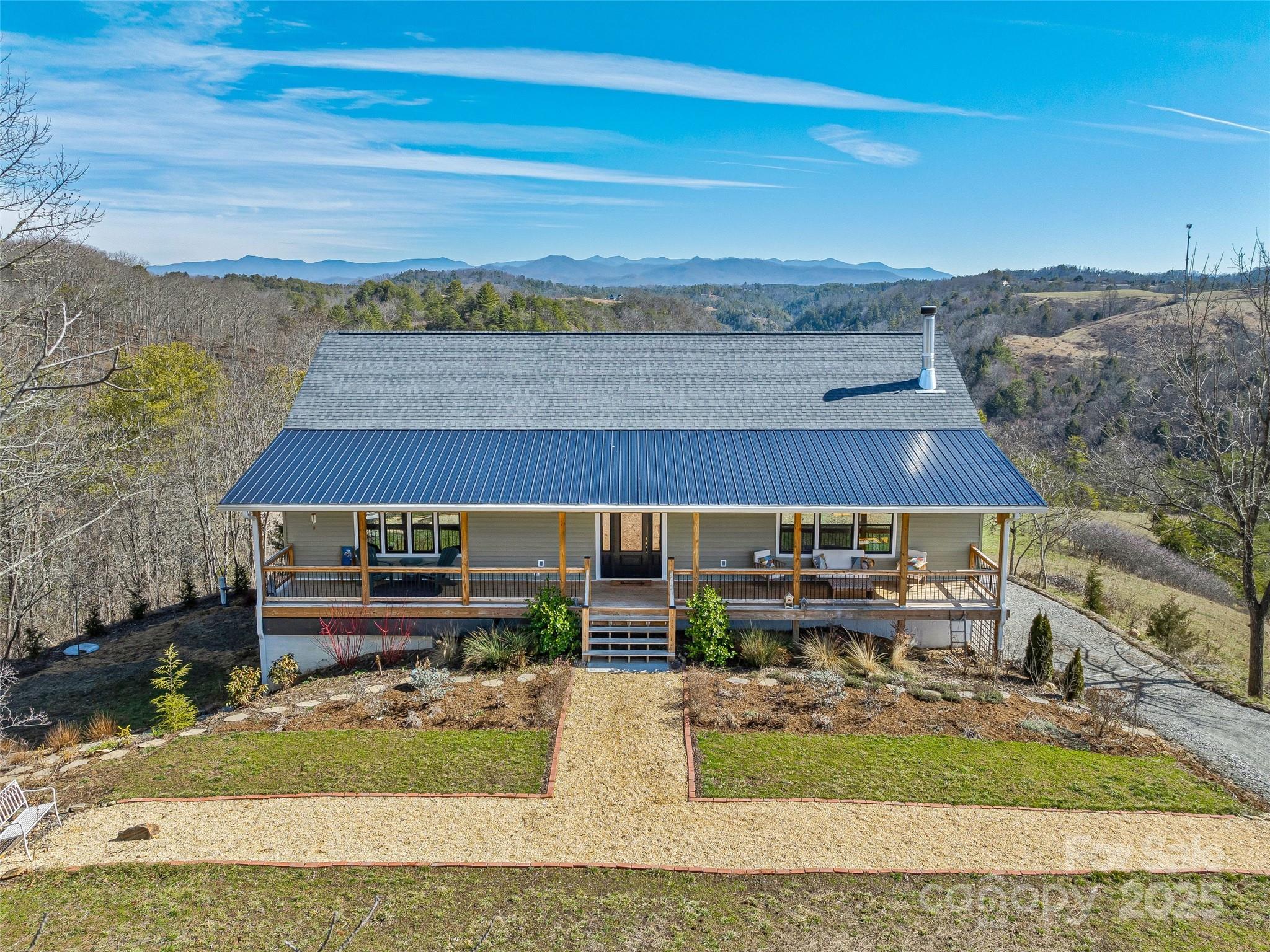 901 Boulder Road Property Photo 1