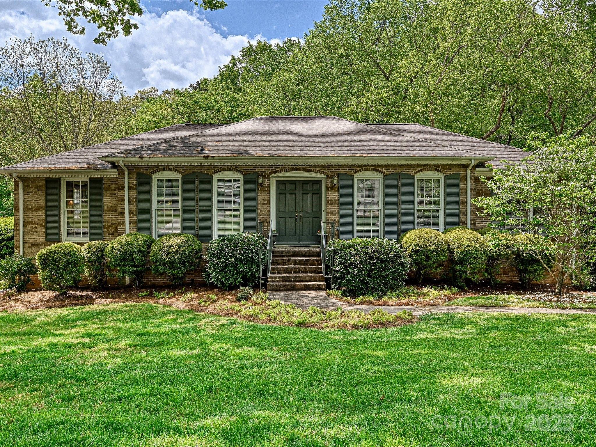 6420 Saint John Lane Property Photo