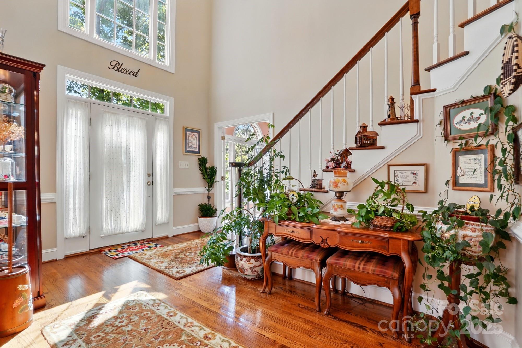6009 Glen Manor Drive Property Photo 5