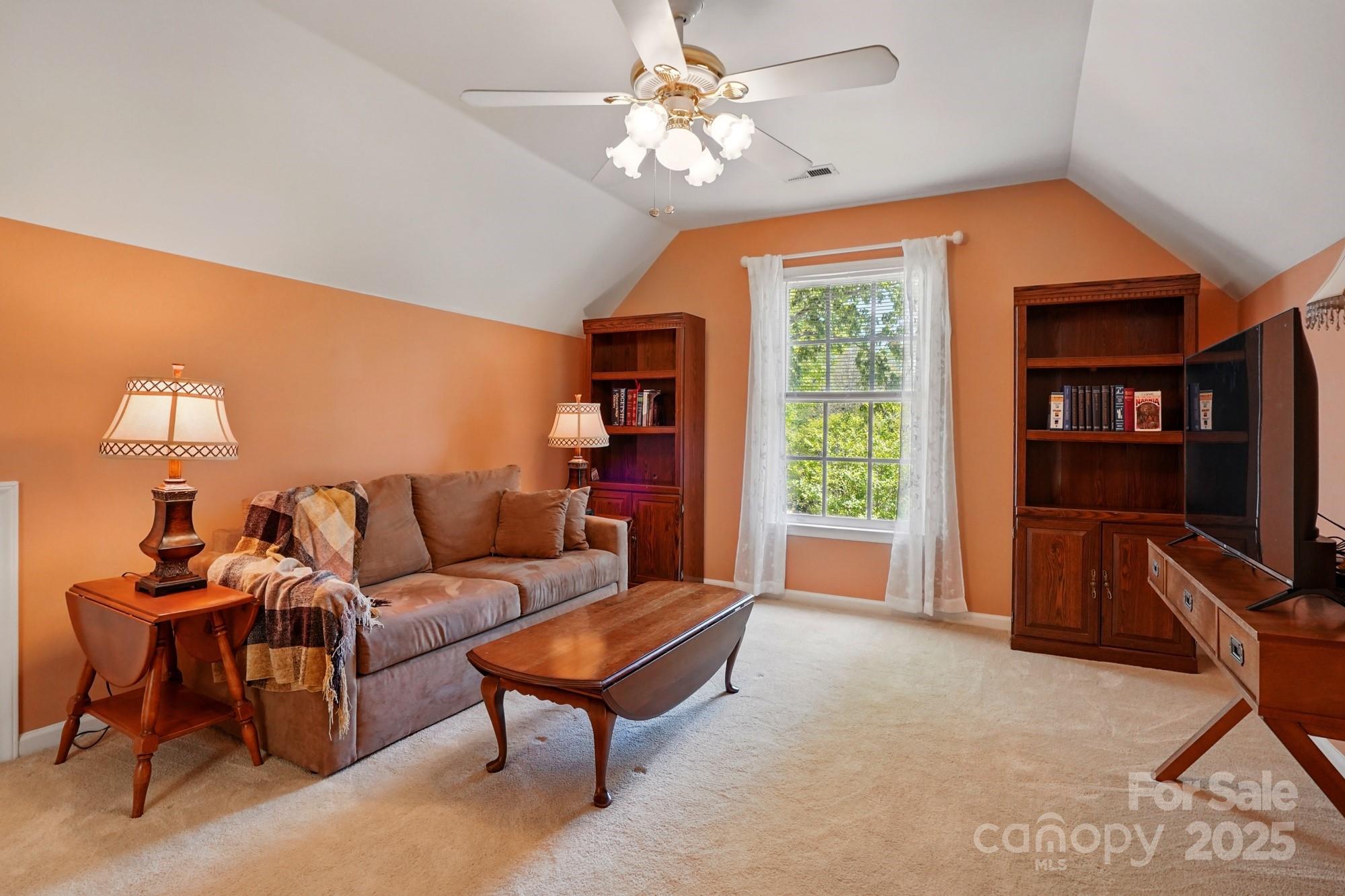 6009 Glen Manor Drive Property Photo 38