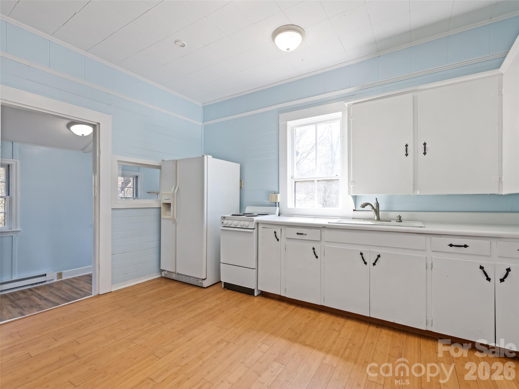 442 And 440 Walnut Street Property Photo 15