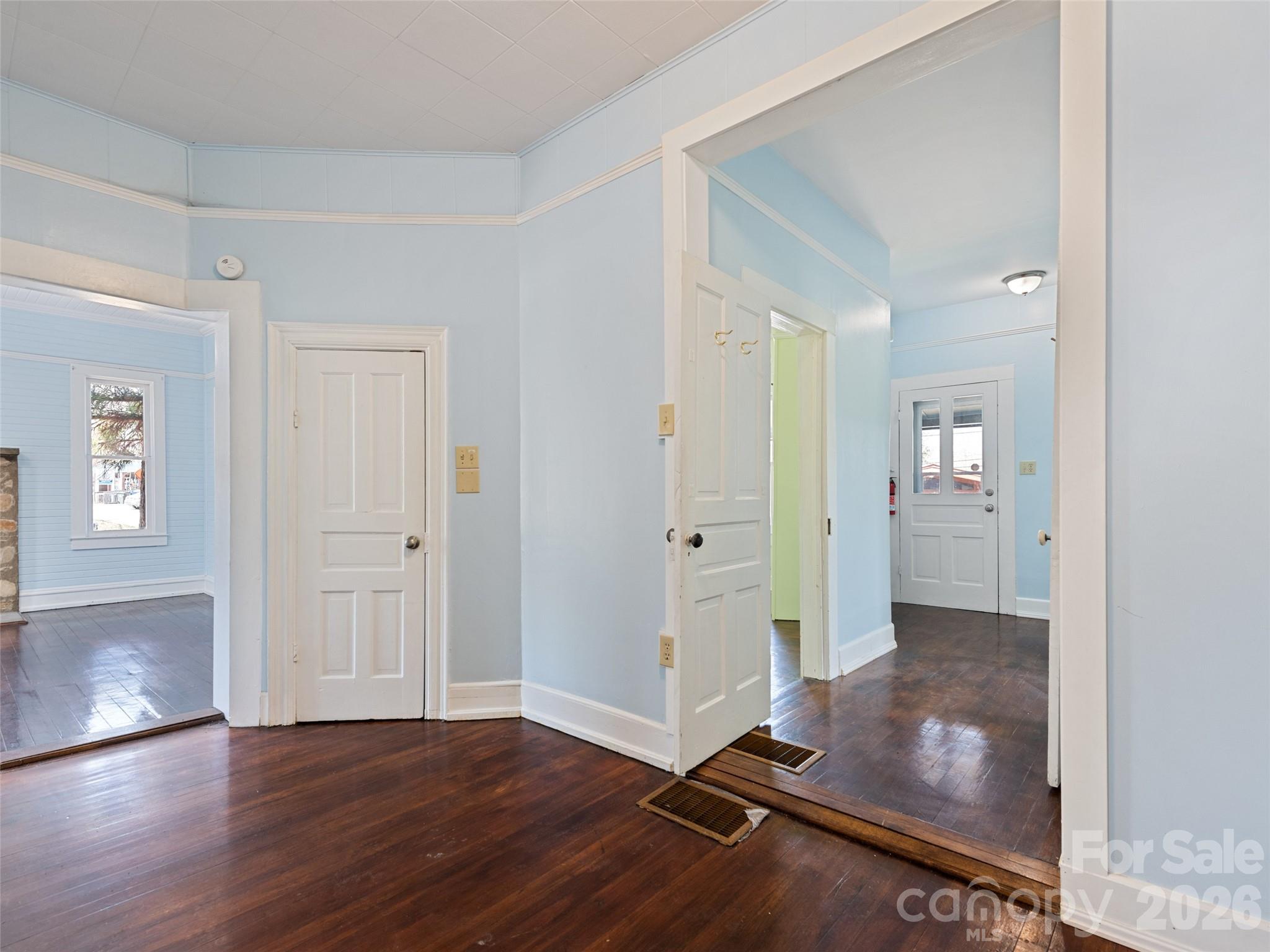 442 And 440 Walnut Street Property Photo 22
