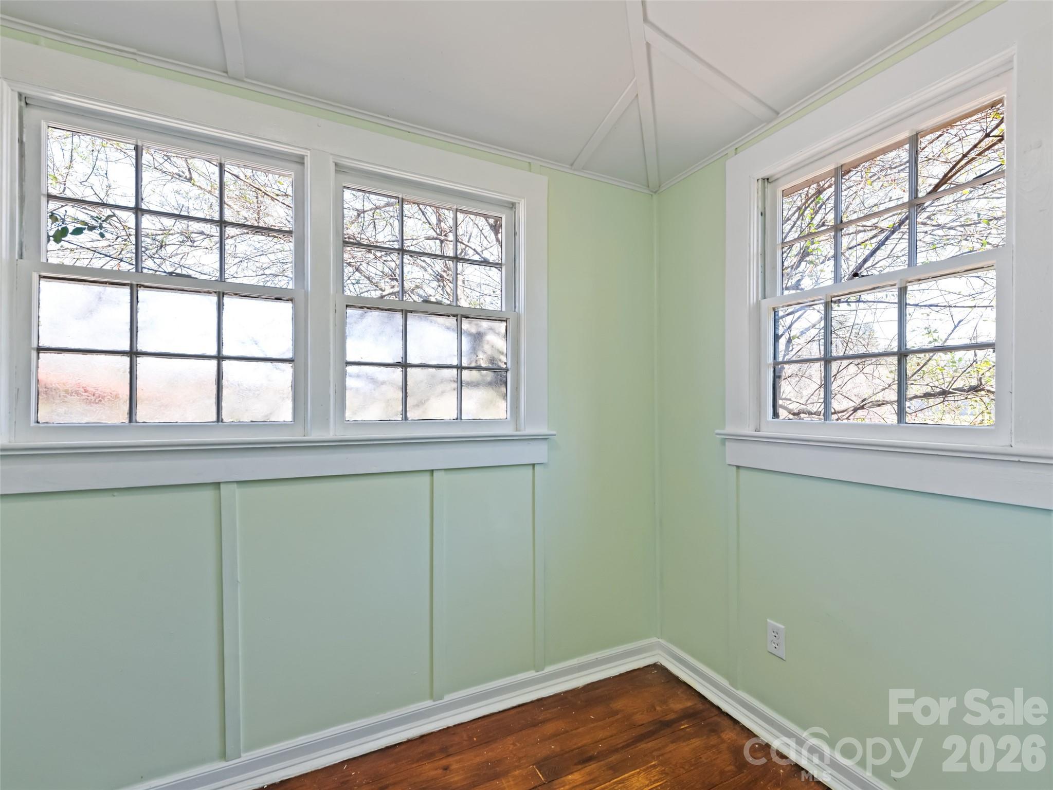 442 And 440 Walnut Street Property Photo 31