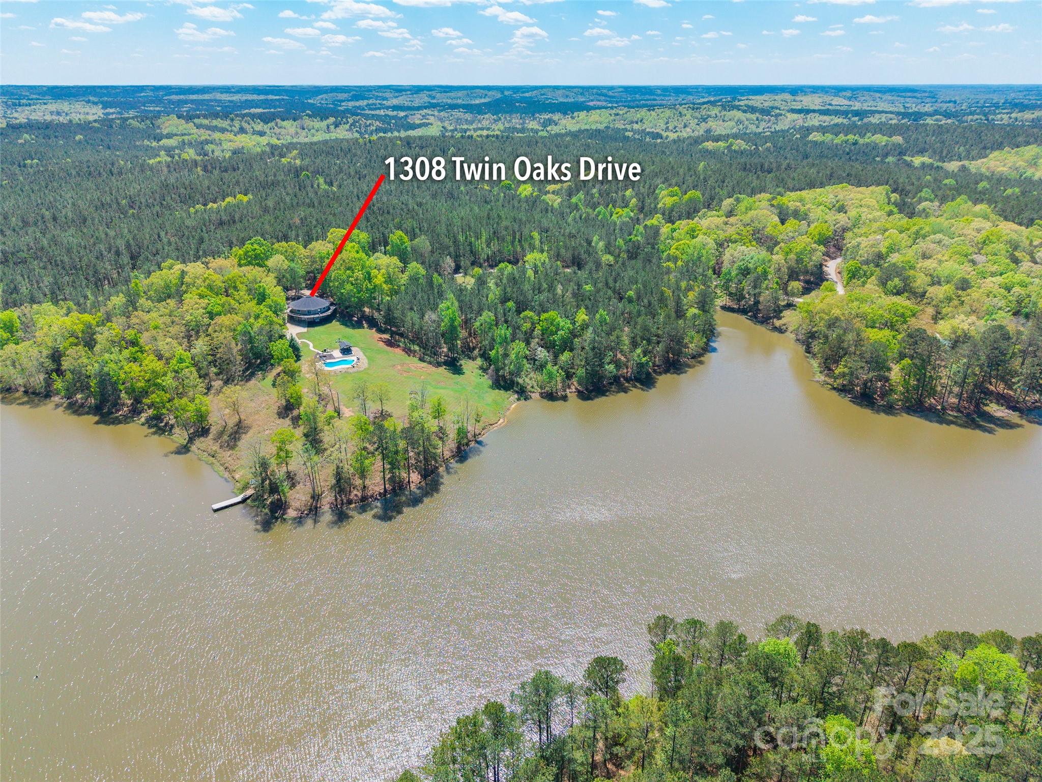 1308 Twin Oaks Drive Property Photo