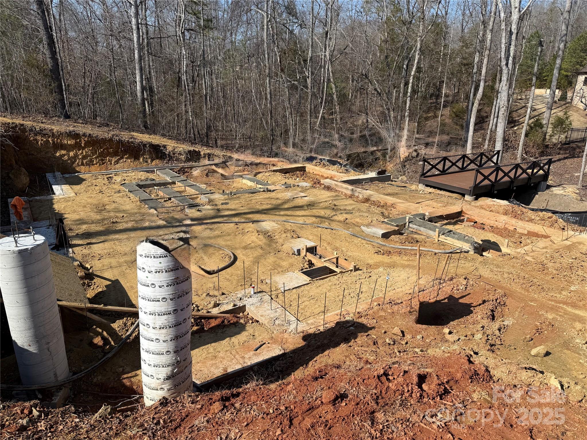 6029 Kimbrell Heights Drive Property Photo 2